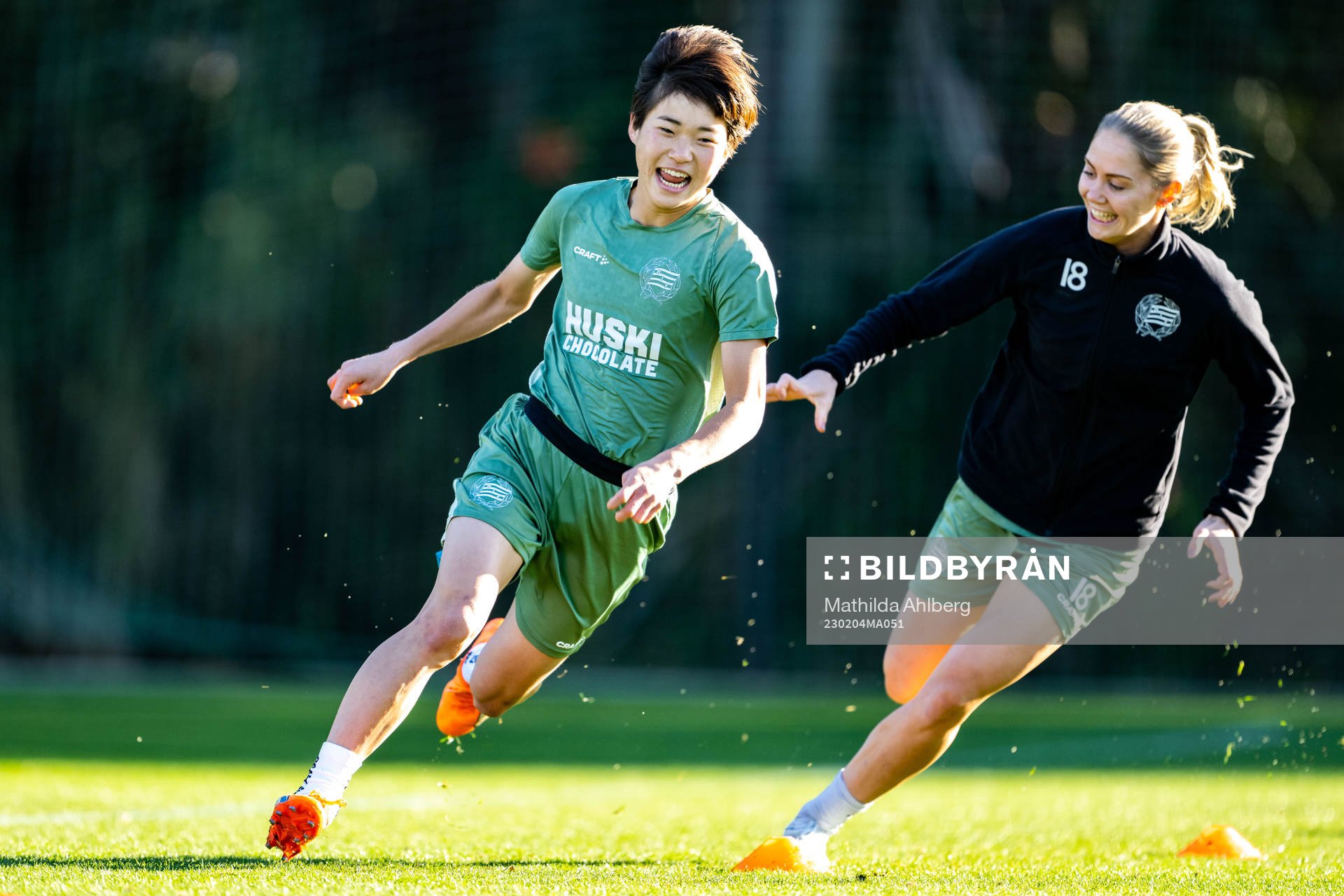Maika Hamano och Alice Carlsson