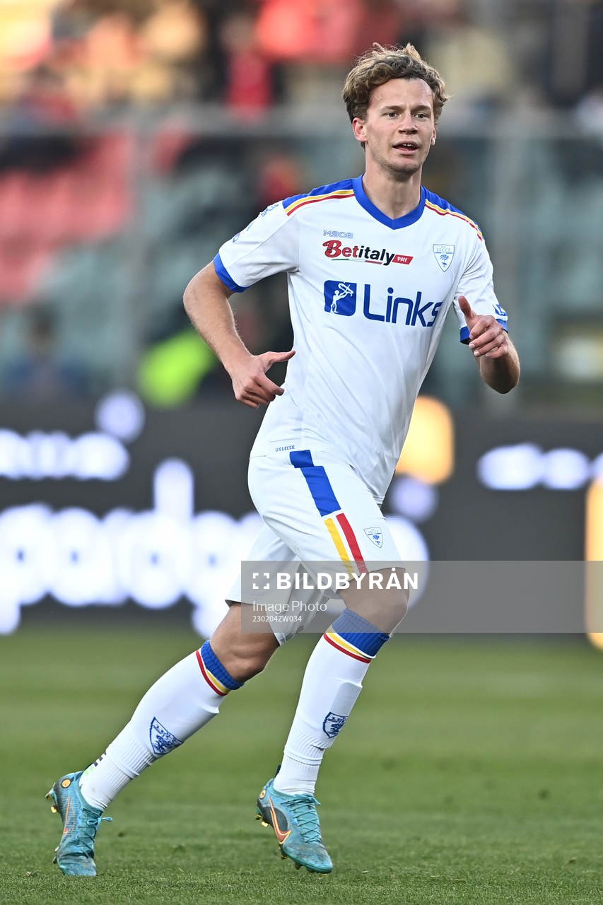 Lecce’s Joel Voelkerling Persson