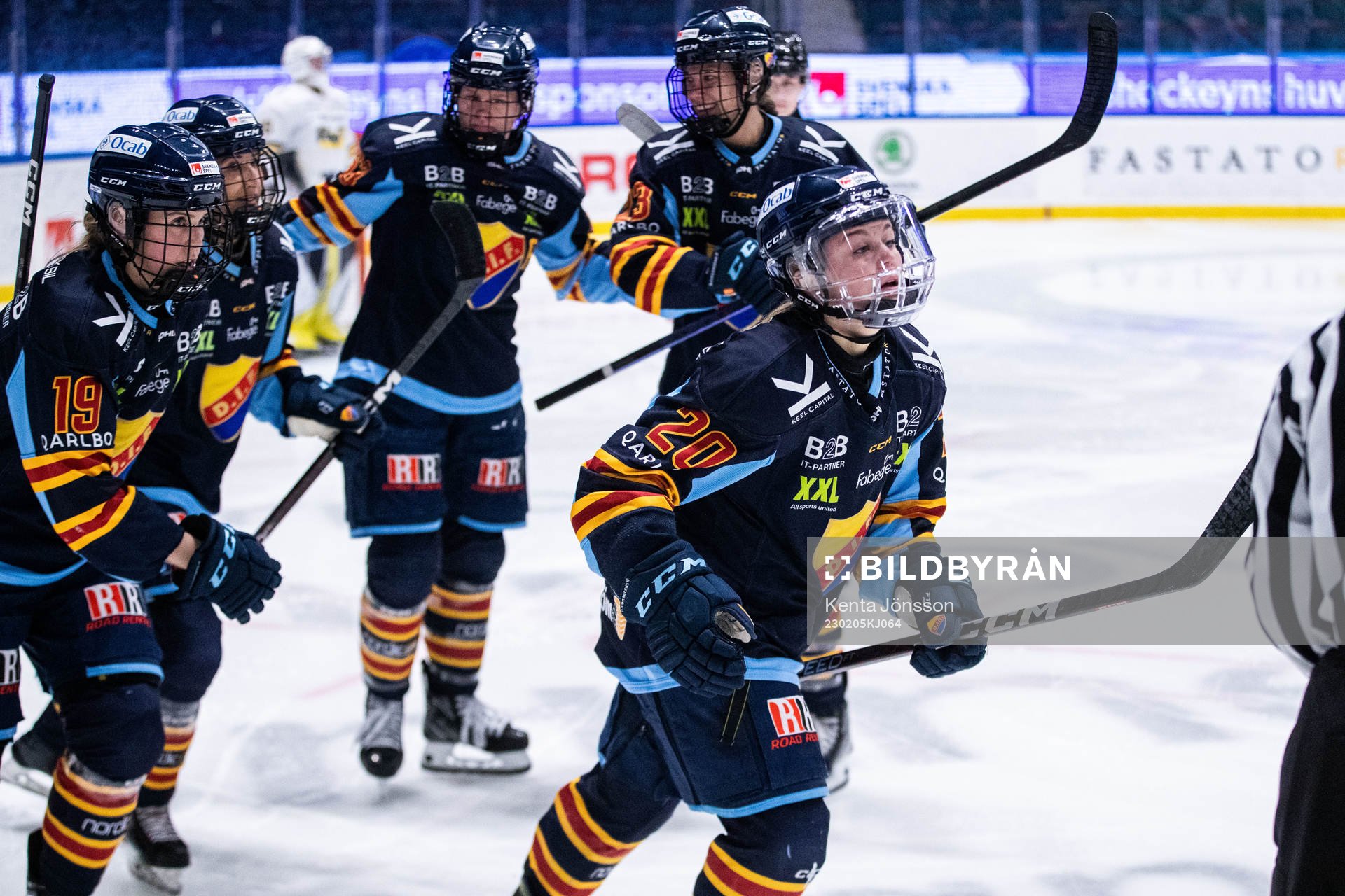 Djurgårdens Brette Pettet jublar med lagkamrater