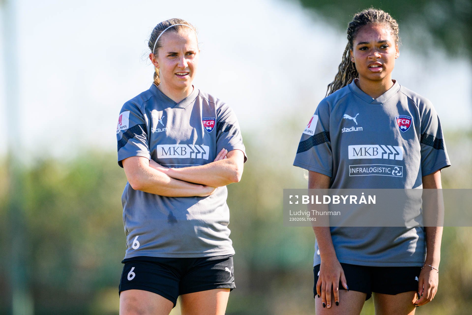 Ria Noora Minerva Öling och Isabella Obaze