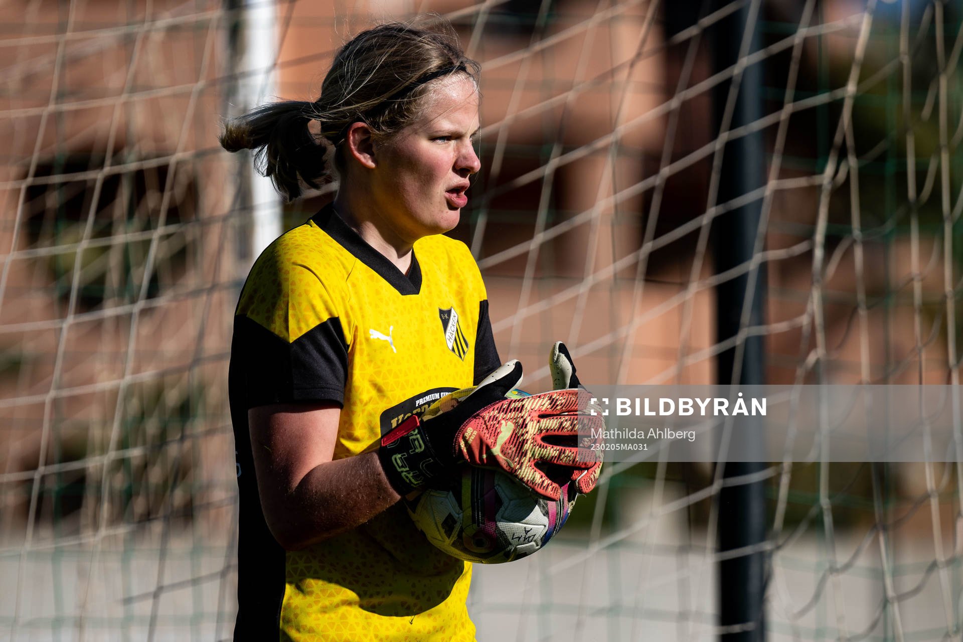 Målvakt Kajsa Wallem under en fotbollsträning med Häcken den 5 februari 2023 i Marbella. 