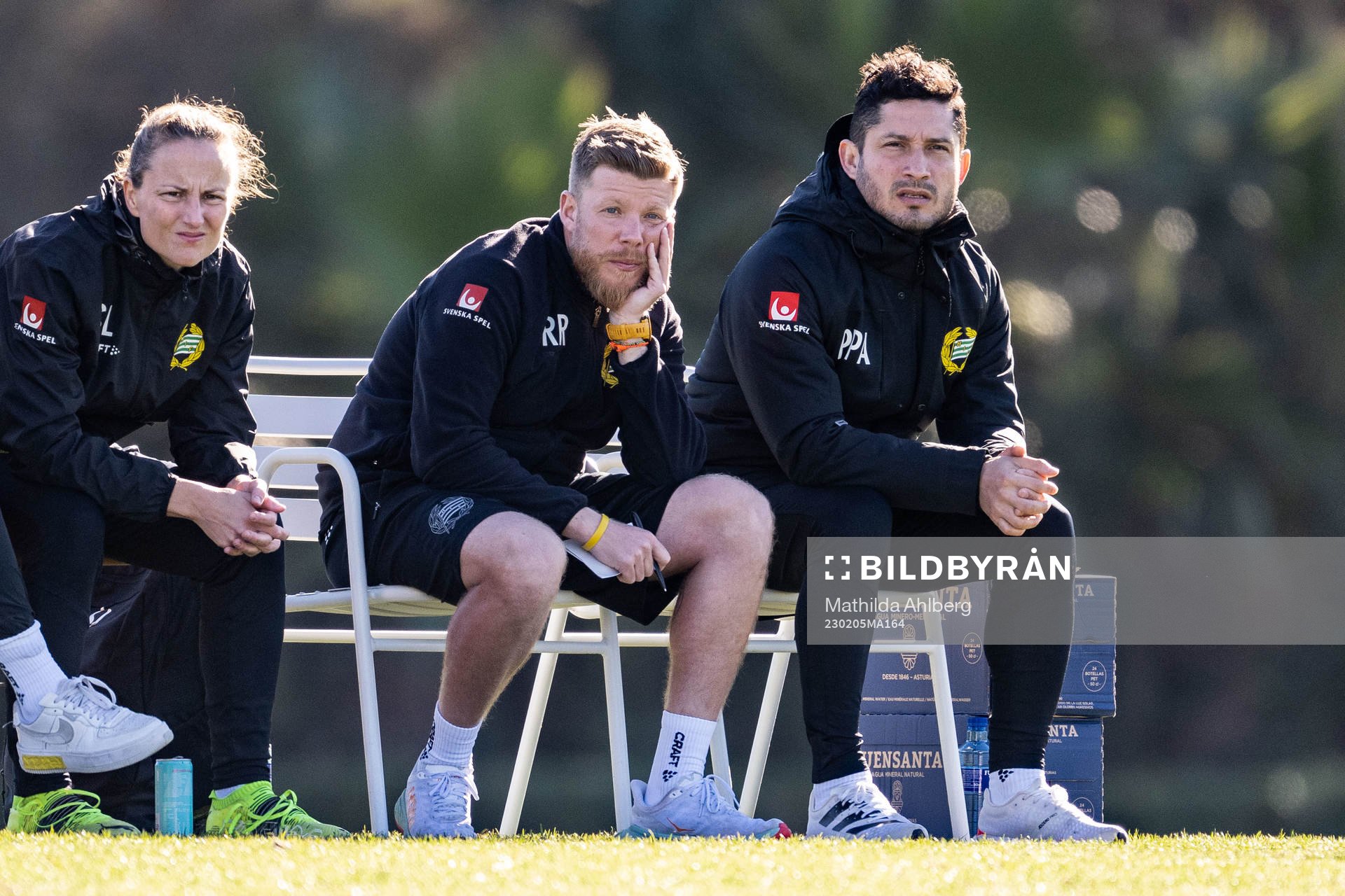 Goalkeeper coach Sofia Lundgren, assistant coach Rafael
