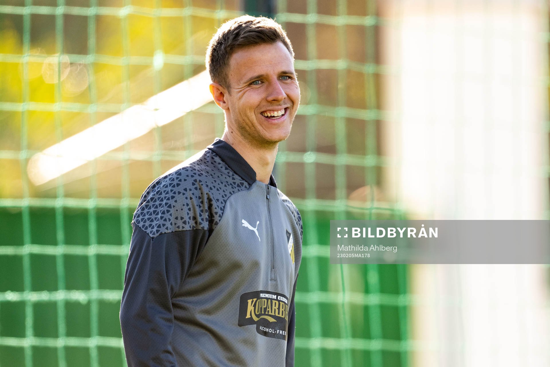 Osteopat Daniel Ahlstedt under en fotbollsträning med Häcken den 5 februari 2023 i Marbella. 
