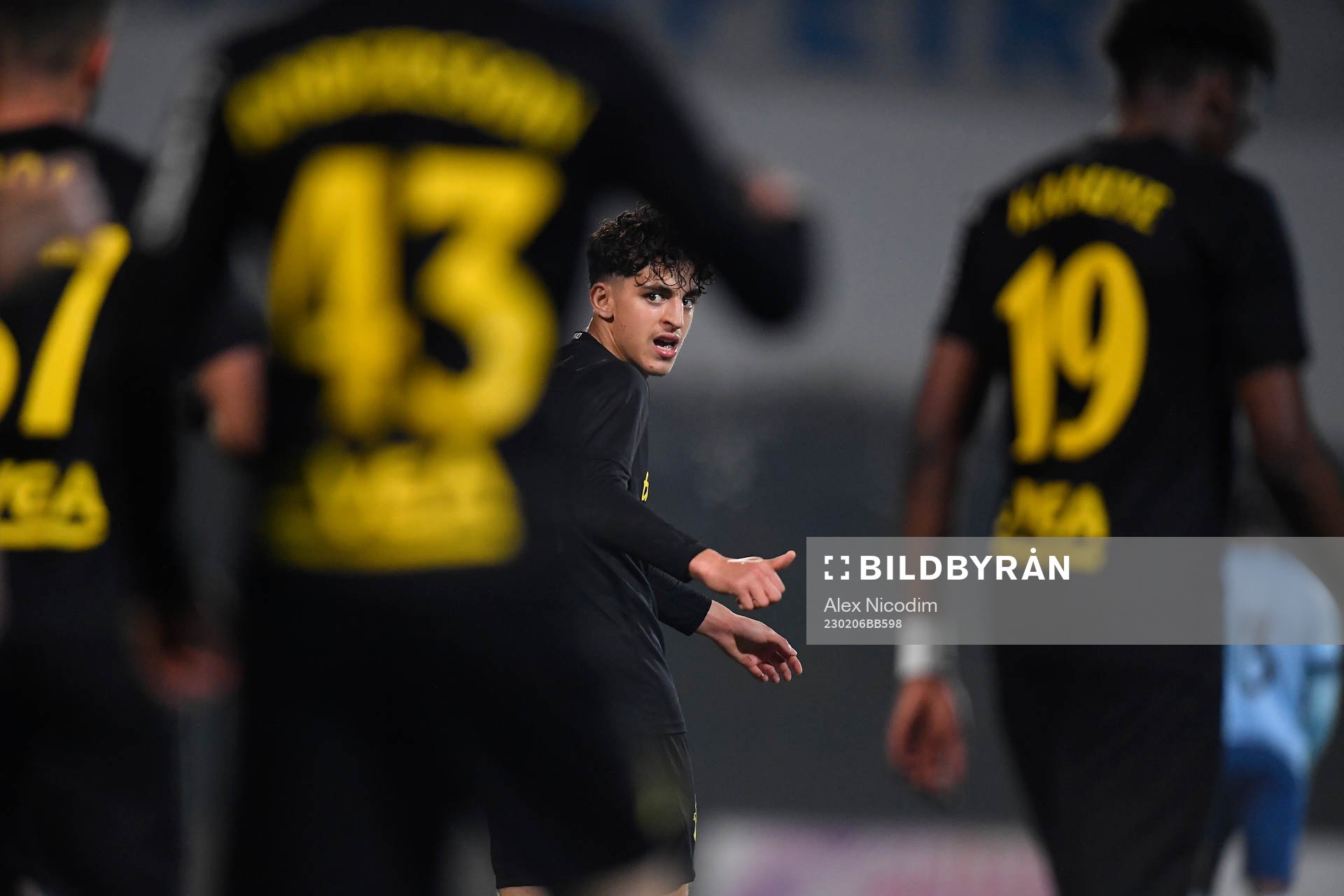 Taha Ayari celebrates