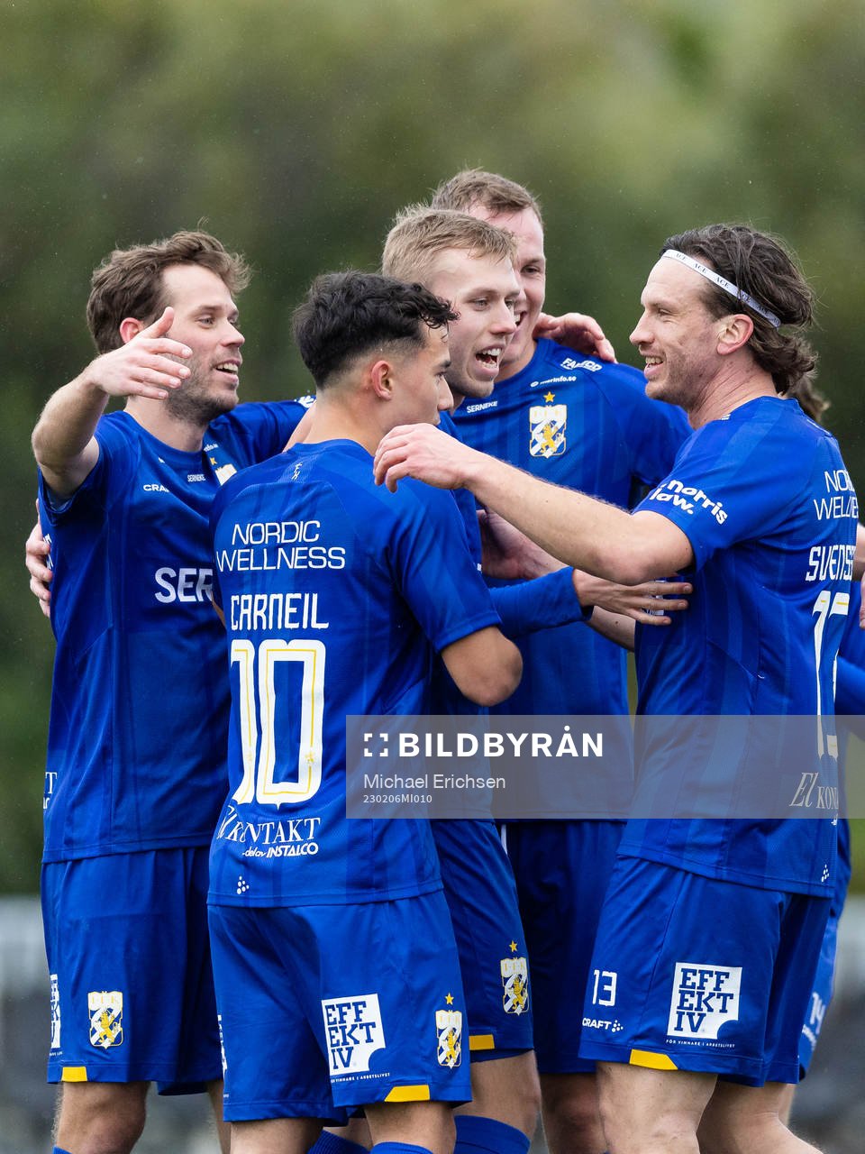 IFK Göteborgs Elias Hagen jublar med lagkamrater