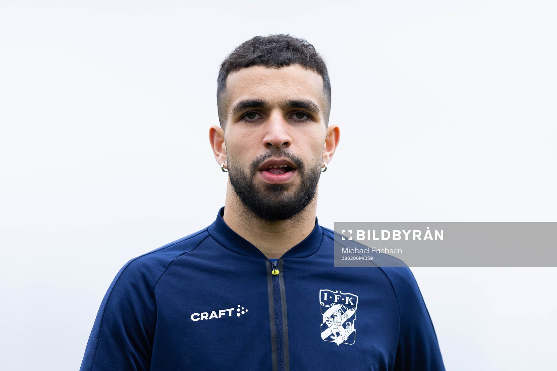 IFK Göteborgs Alai Hussain Ghasem innan  träningsmatchen i fotboll mellan IFK Göteborg och Tromsö den 6 februari 2023 i Benidorm. 