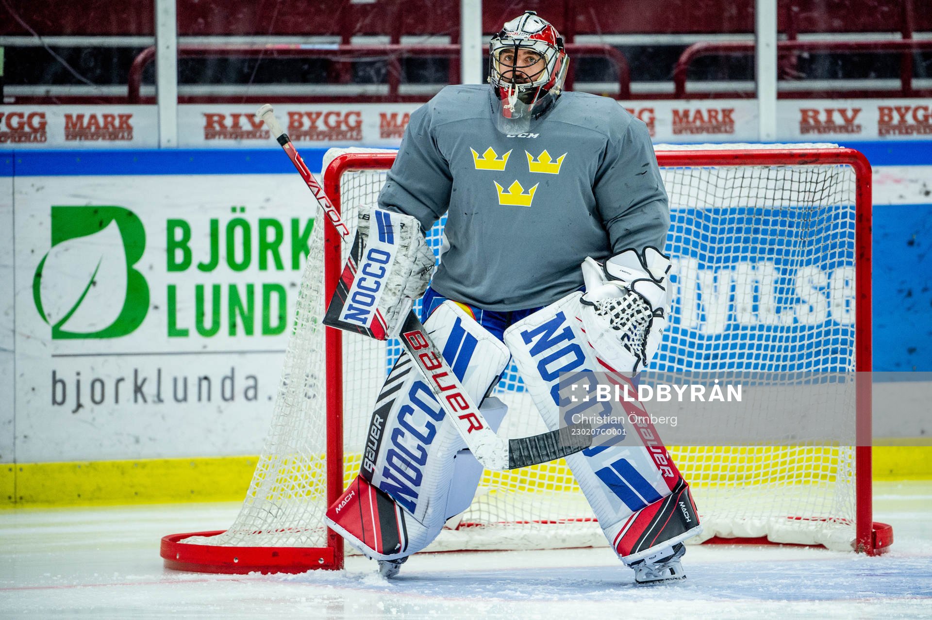 Goalkeeper Jhonas Enroth of Sweden at a practice session