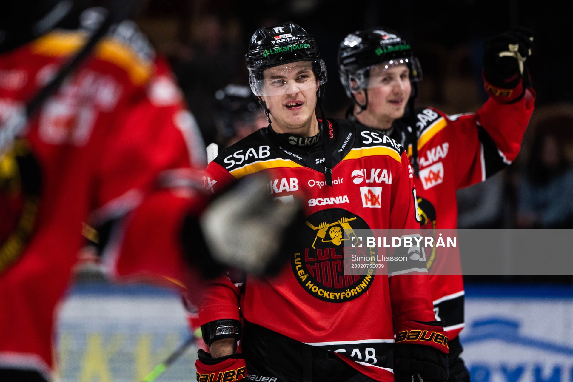 Luleås Julius Honka jublar