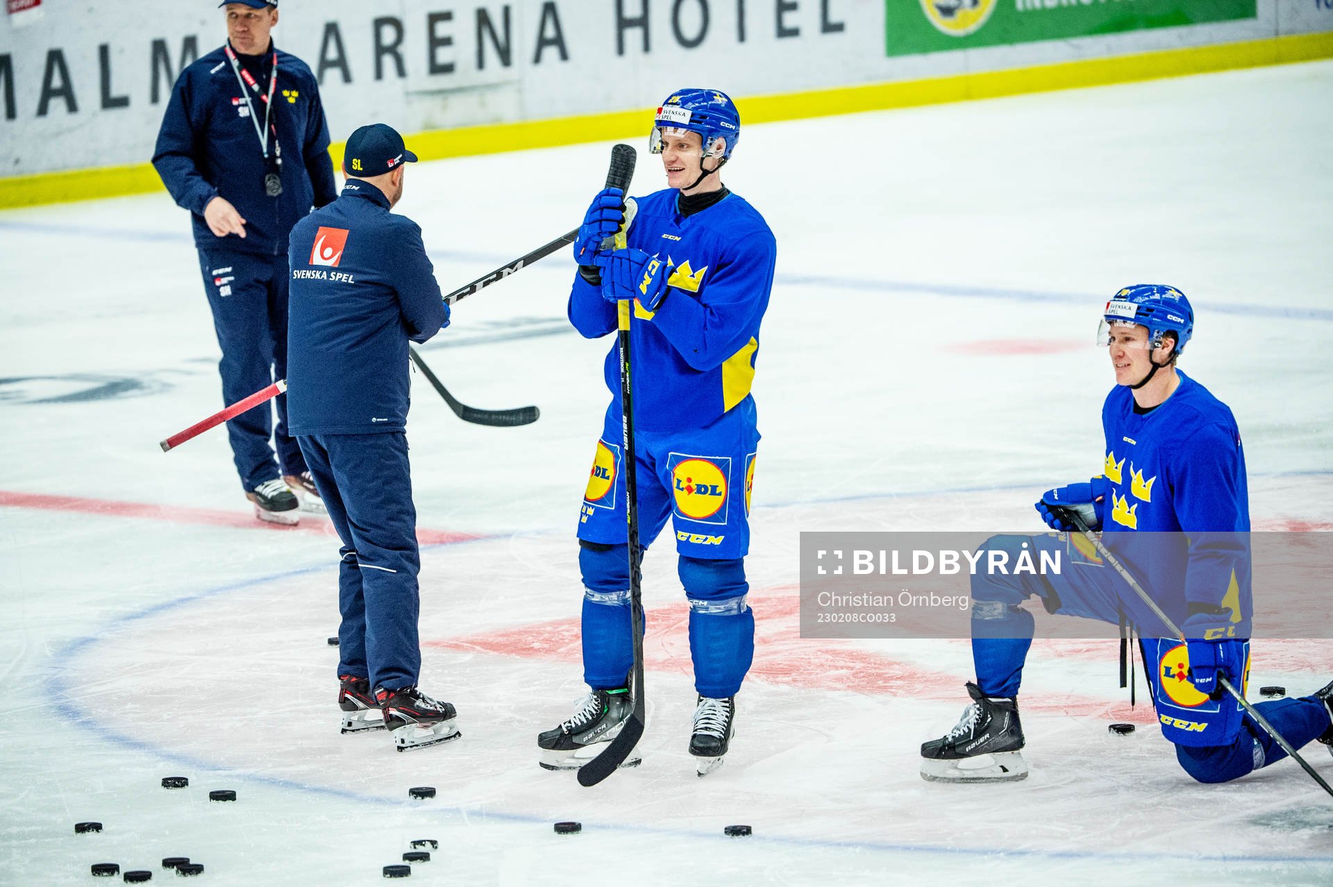 Anton Bengtsson and Dennis Rasmussen of Sweden at a