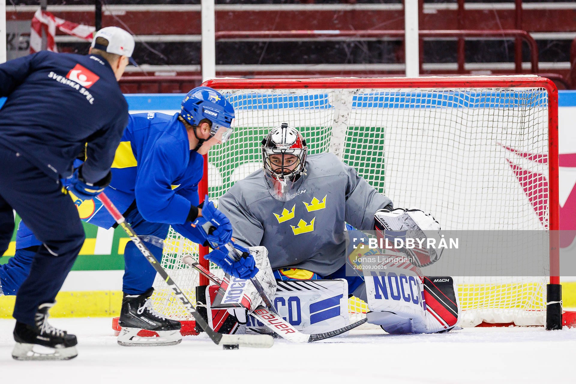 Goalkeeper Jhonas Enroth of Sweden at a practice session
