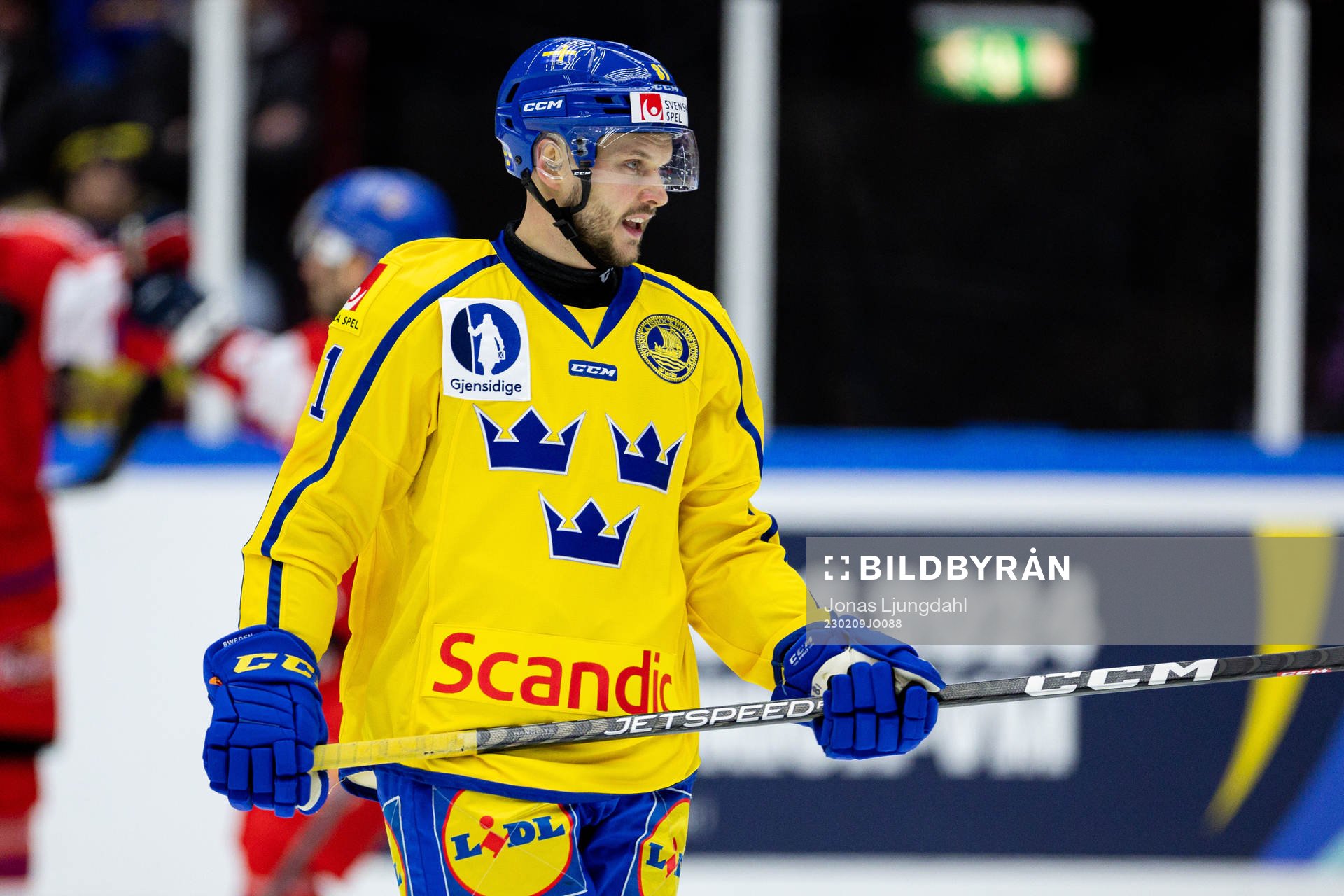 Theodor Lennström of Sweden looks dejected