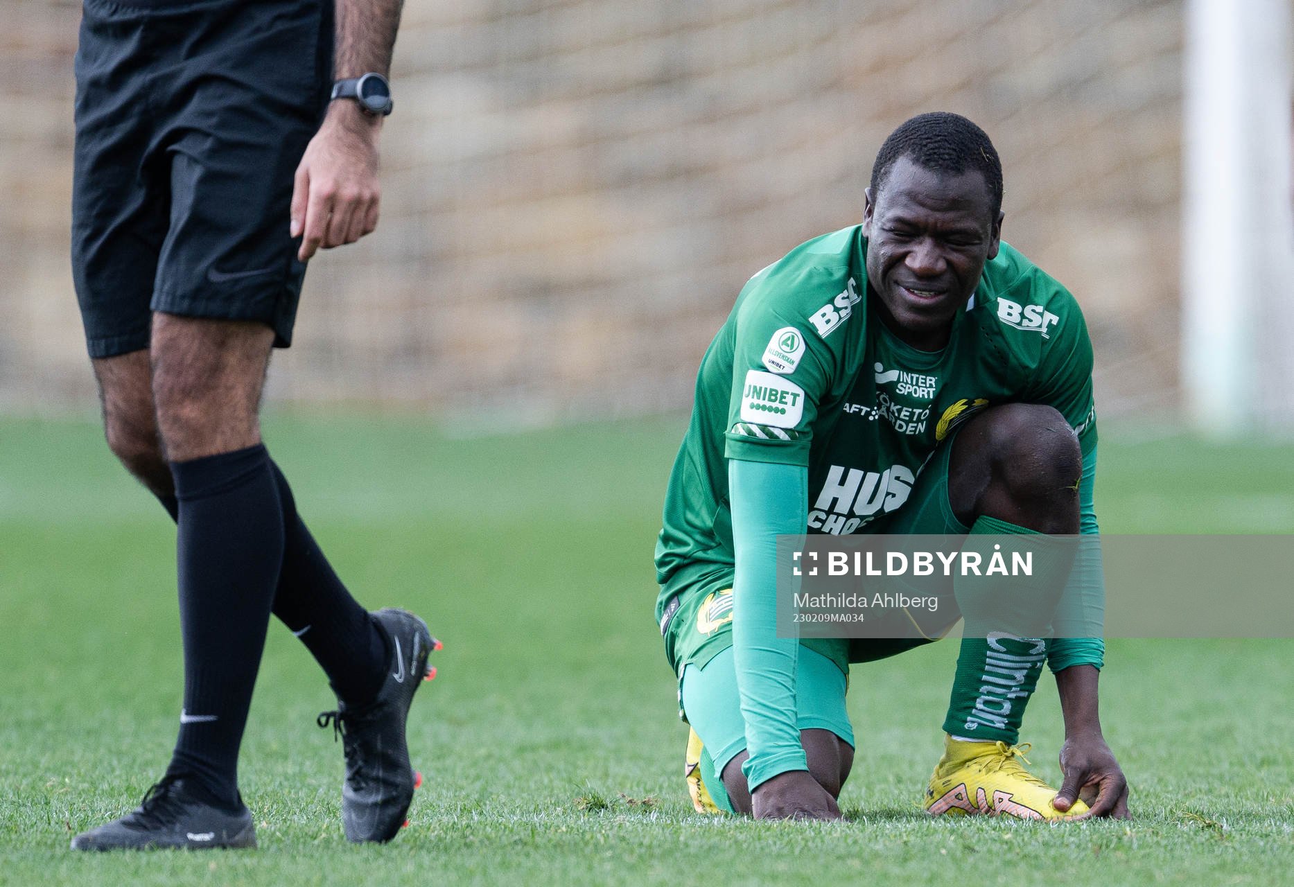 Saidou Alioum of Hammarby in pain