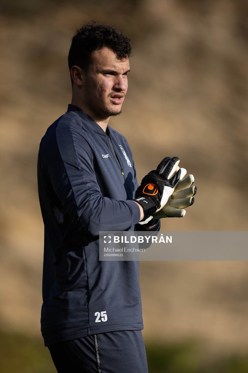 IFK Göteborgs målvakt Elis Bishesari