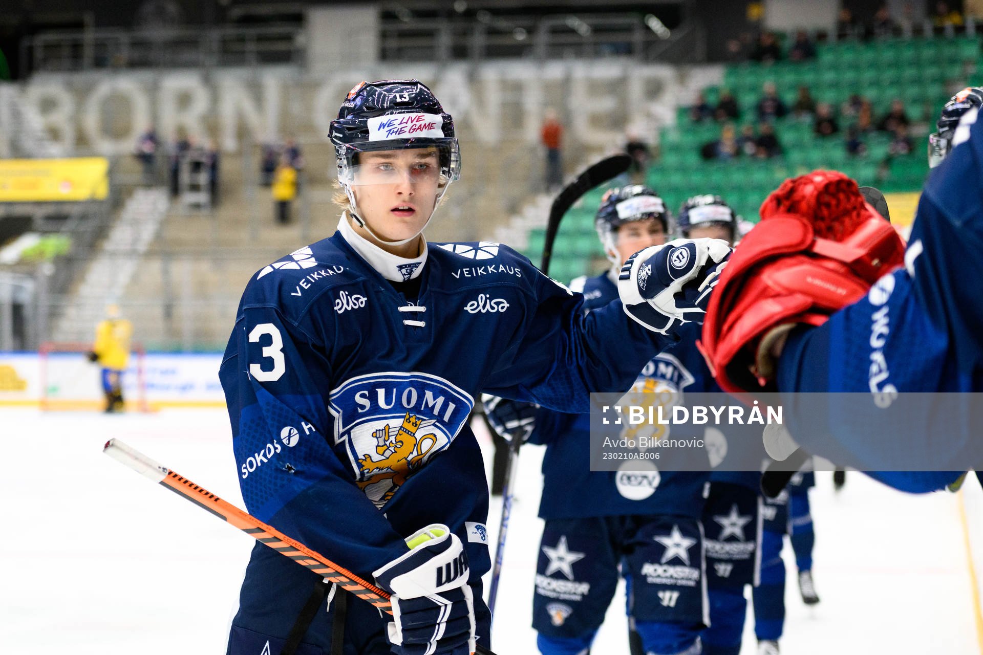 Oiva Keskinen of Finland celebrates