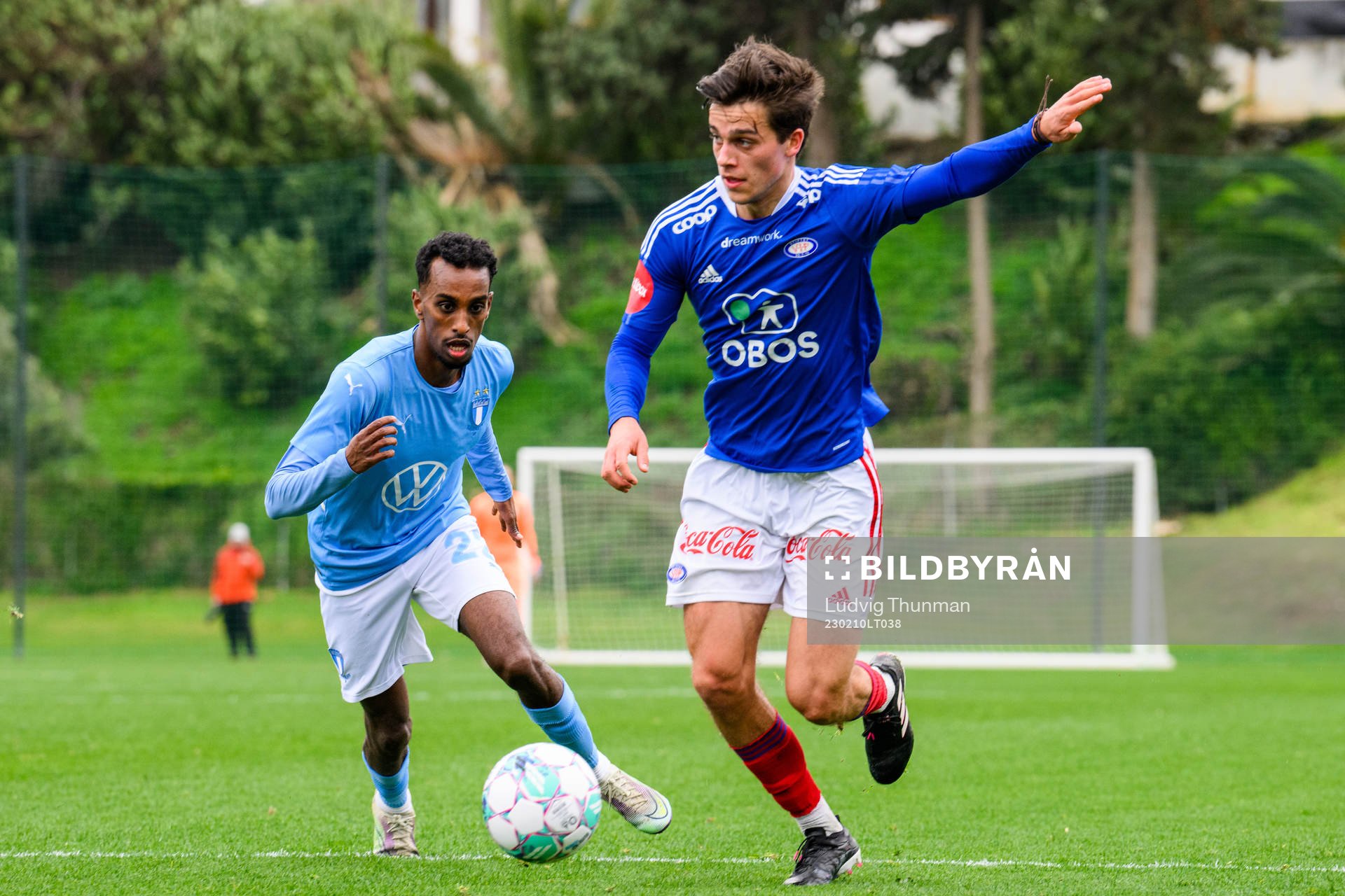 Magnus B Risnes of Vålerenga and Taha Ali +of Malmö FF