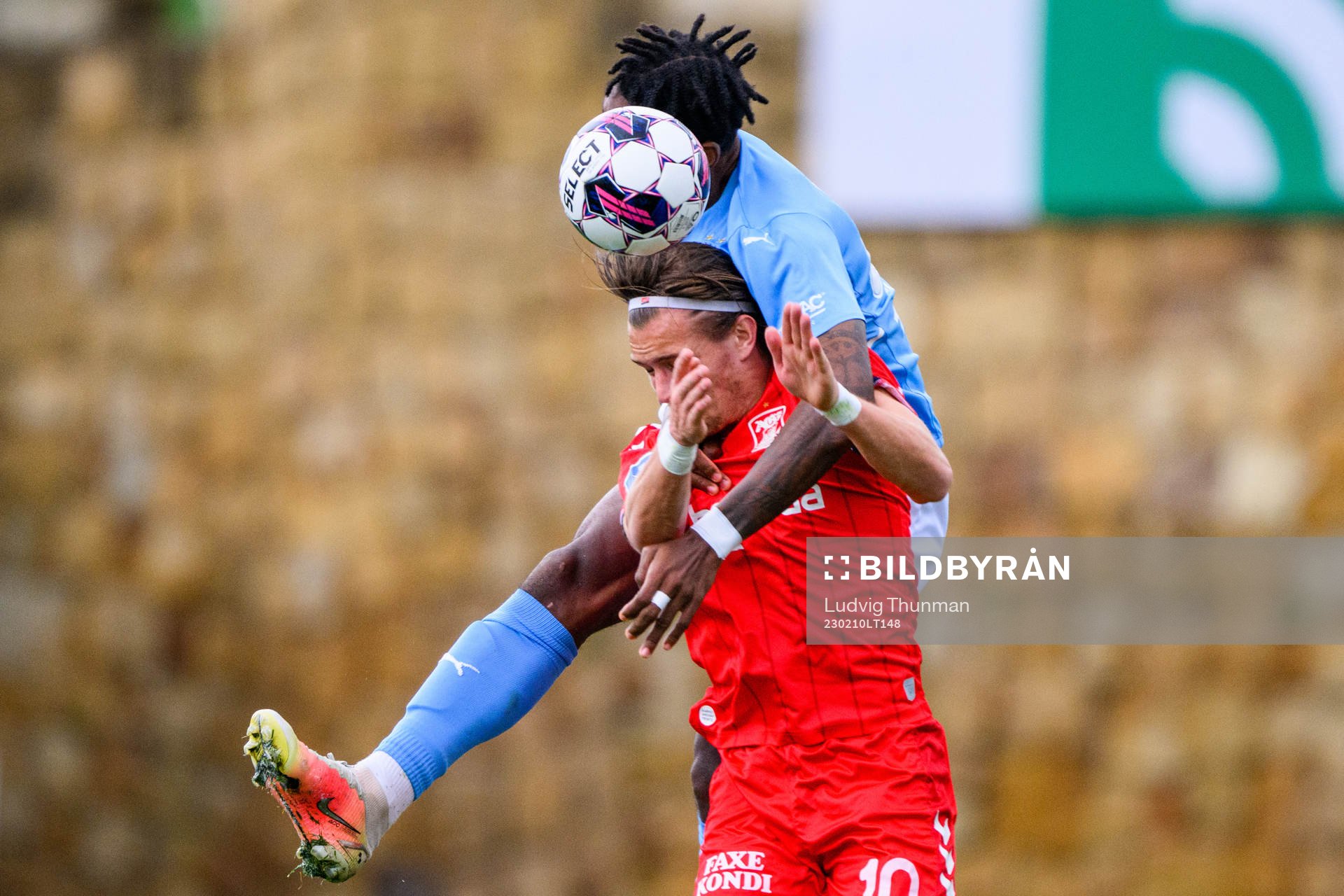 Samuel Kotto of Malmö FF and Hauso Haugen of Aarhus during the Friendly match between Malmö FF and Aarhus on February 10, 2023 in Estepona.
