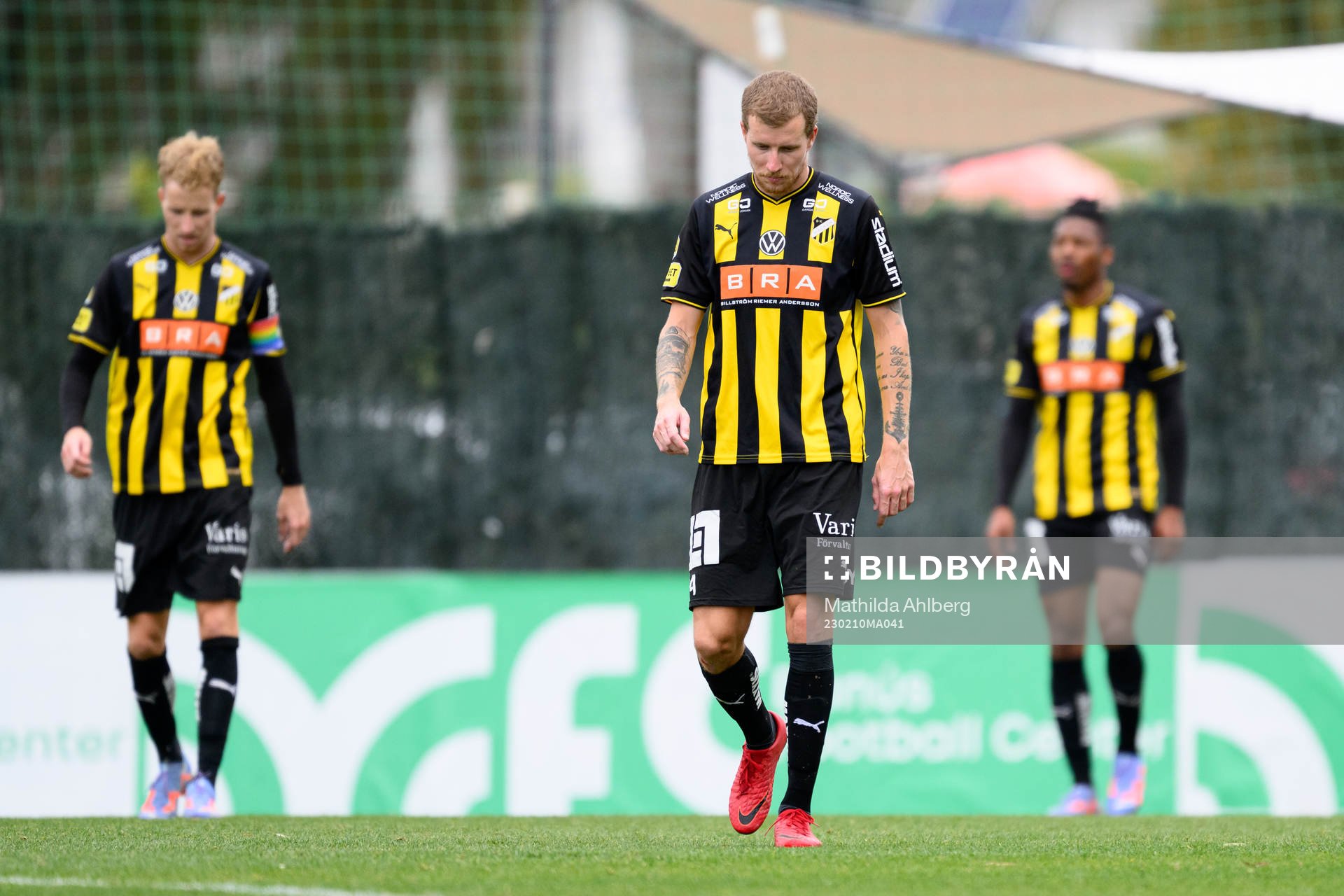 Simon Gustafson of Häcken looks dejected