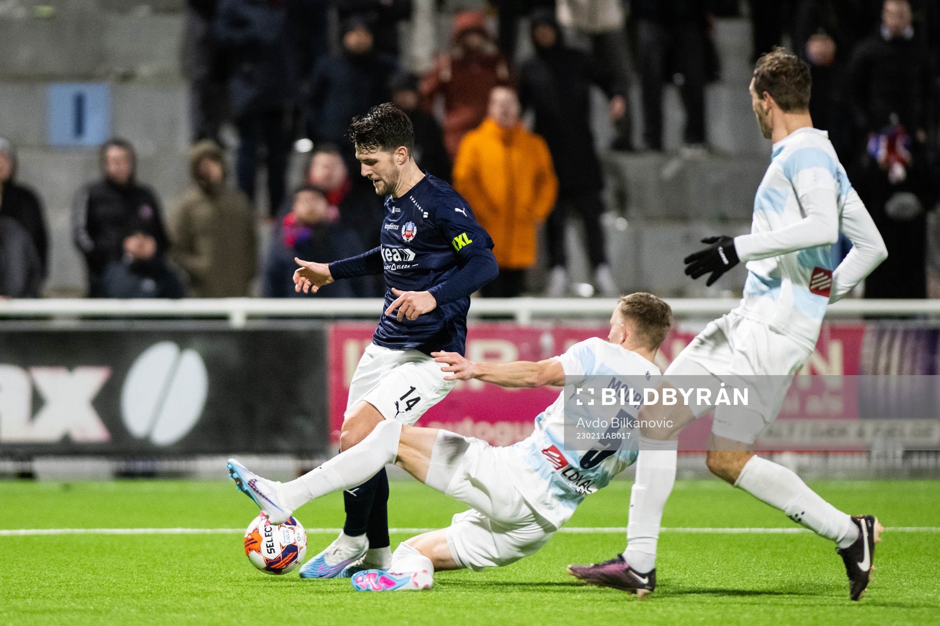 Helsingborgs Oliver Stojanović Fredin gör mål bakom