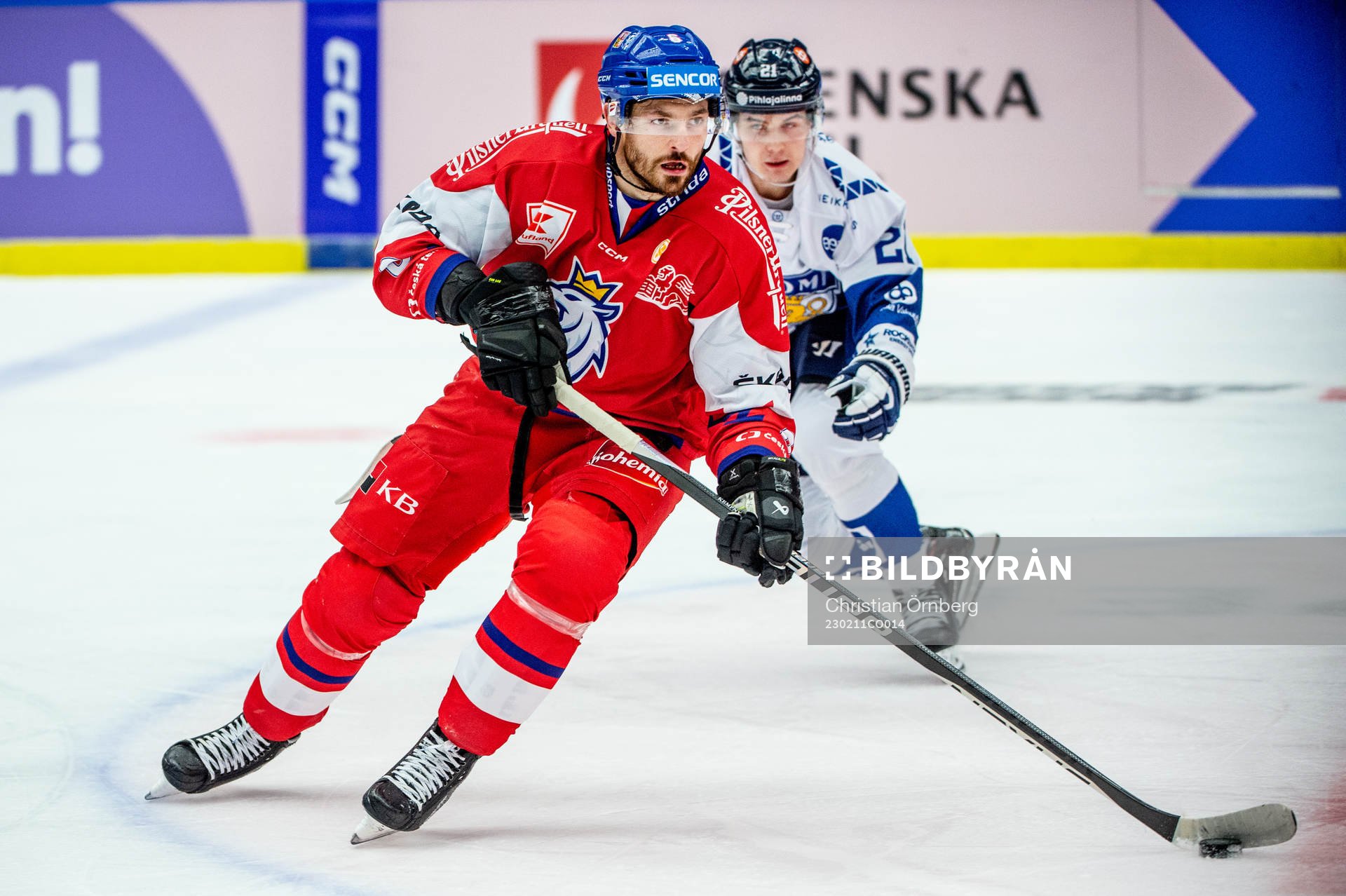 Michal Kempny of Czechia and Jere Innala of Finland