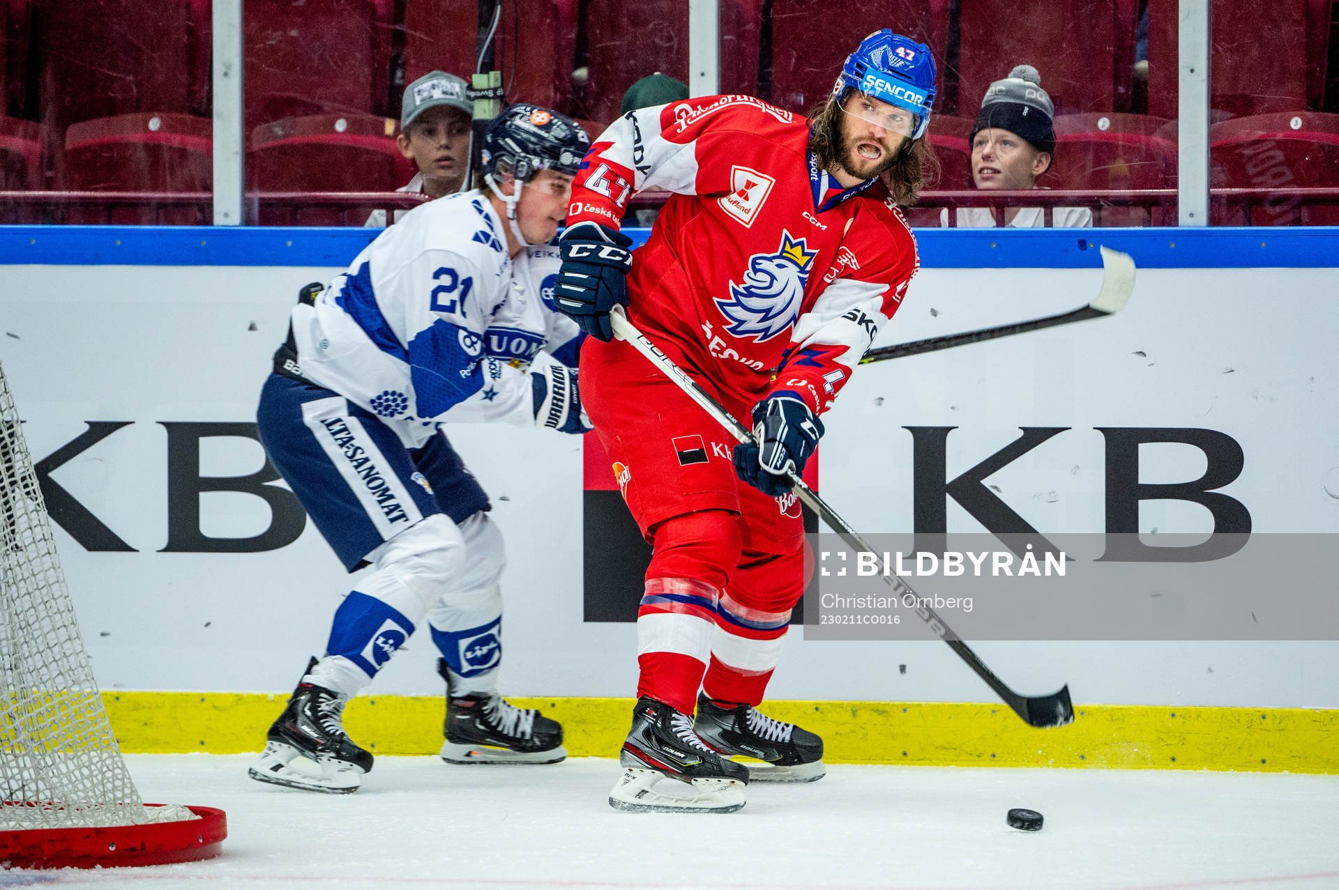 Michal Jordan of Czechia and Jere Innala of Finland