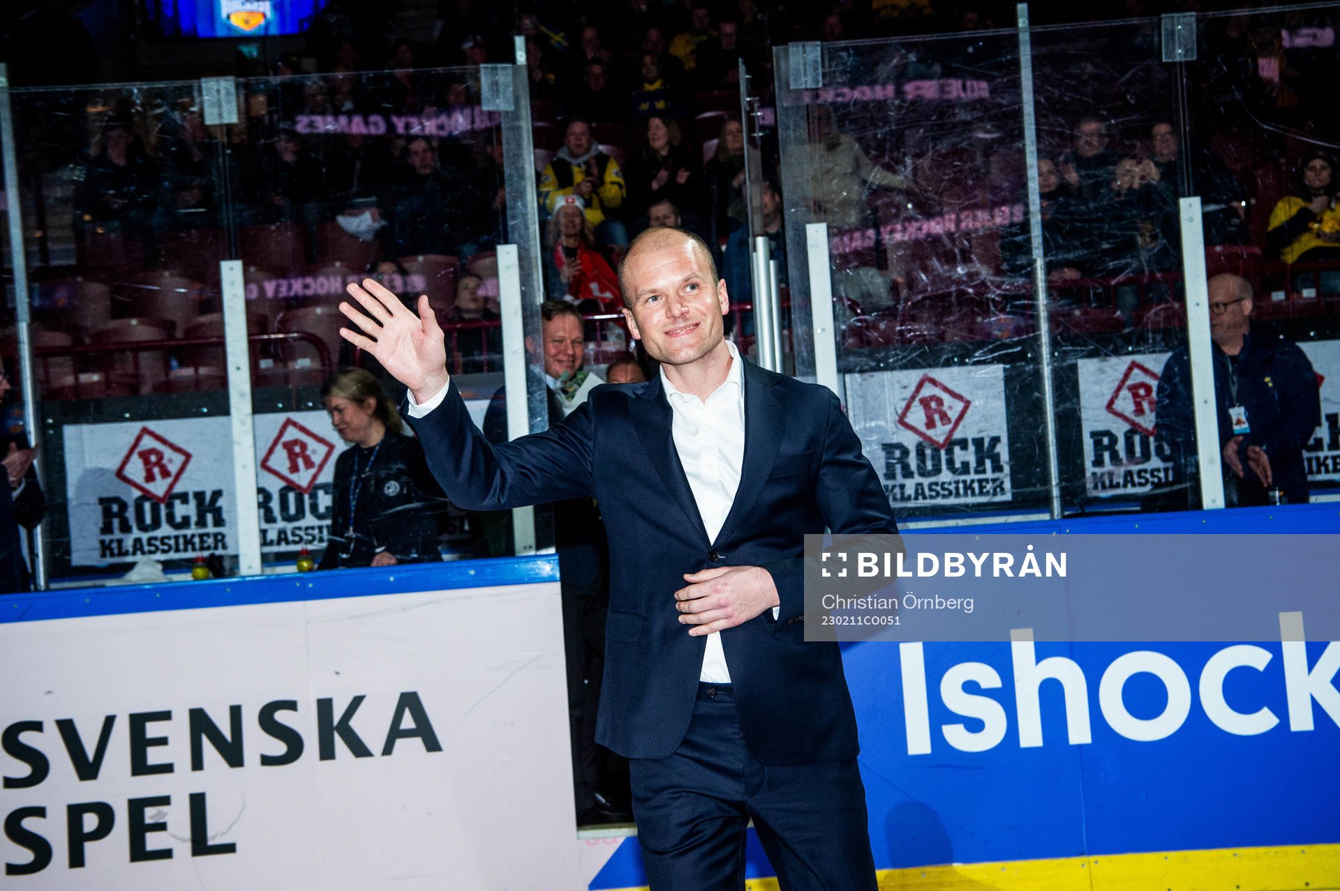 Referee Ludvig Lundgren is awarded ”Stora Grabbars