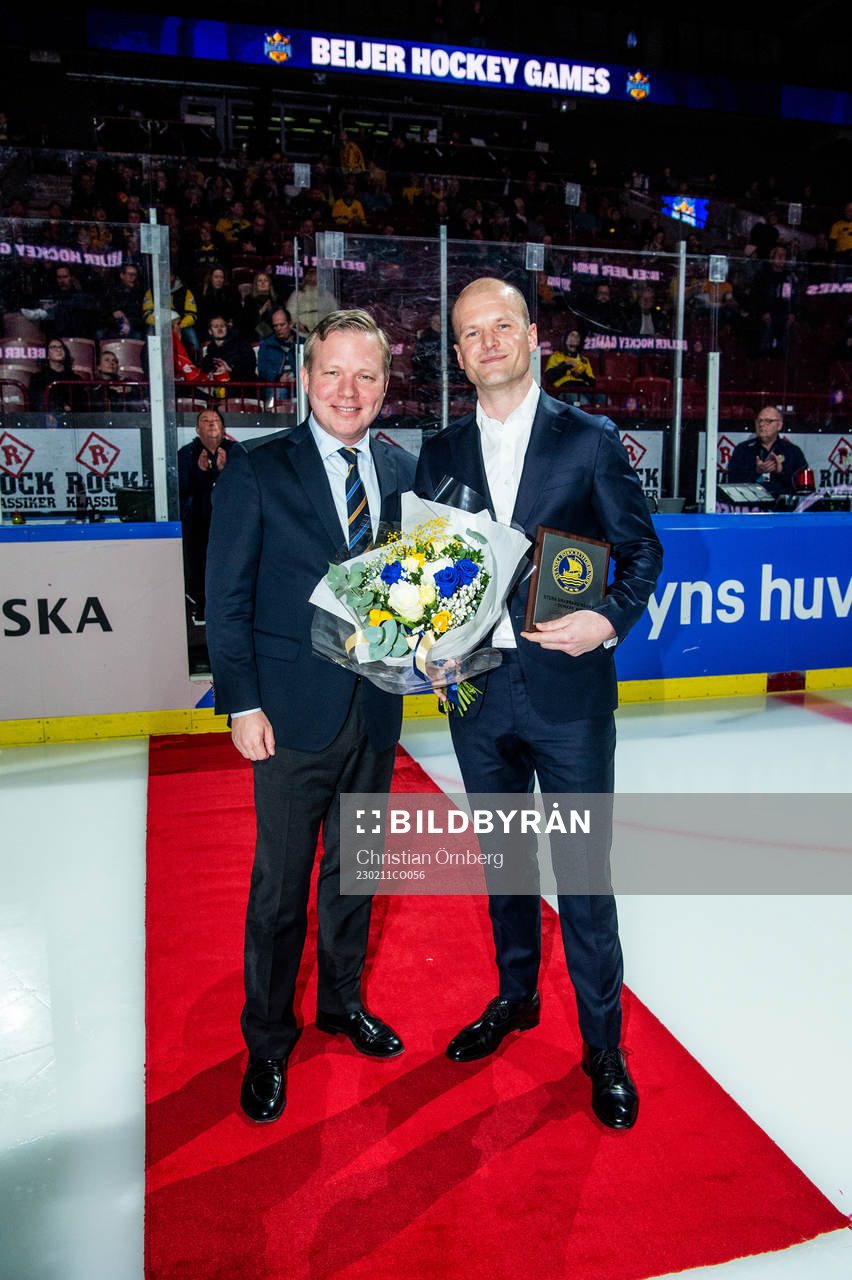 Anders Larsson, President Svenska ishockeyförbundet hand