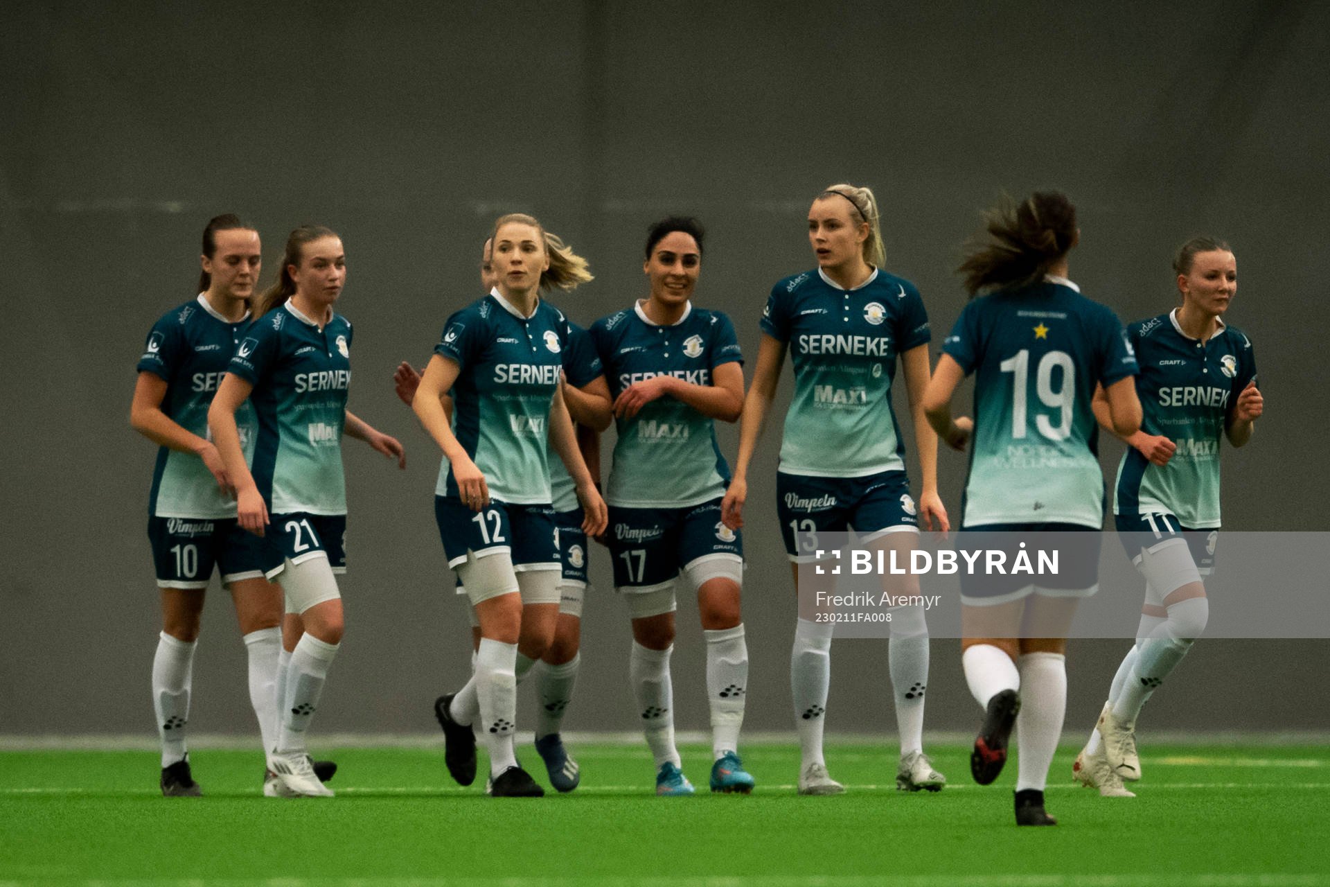 Alingsås spelare jublar
