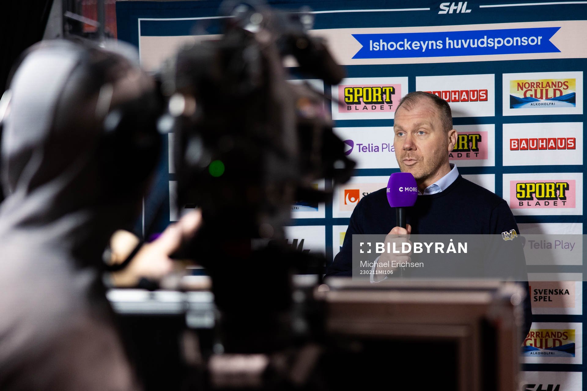 HV71s tränare Johan Lindbom