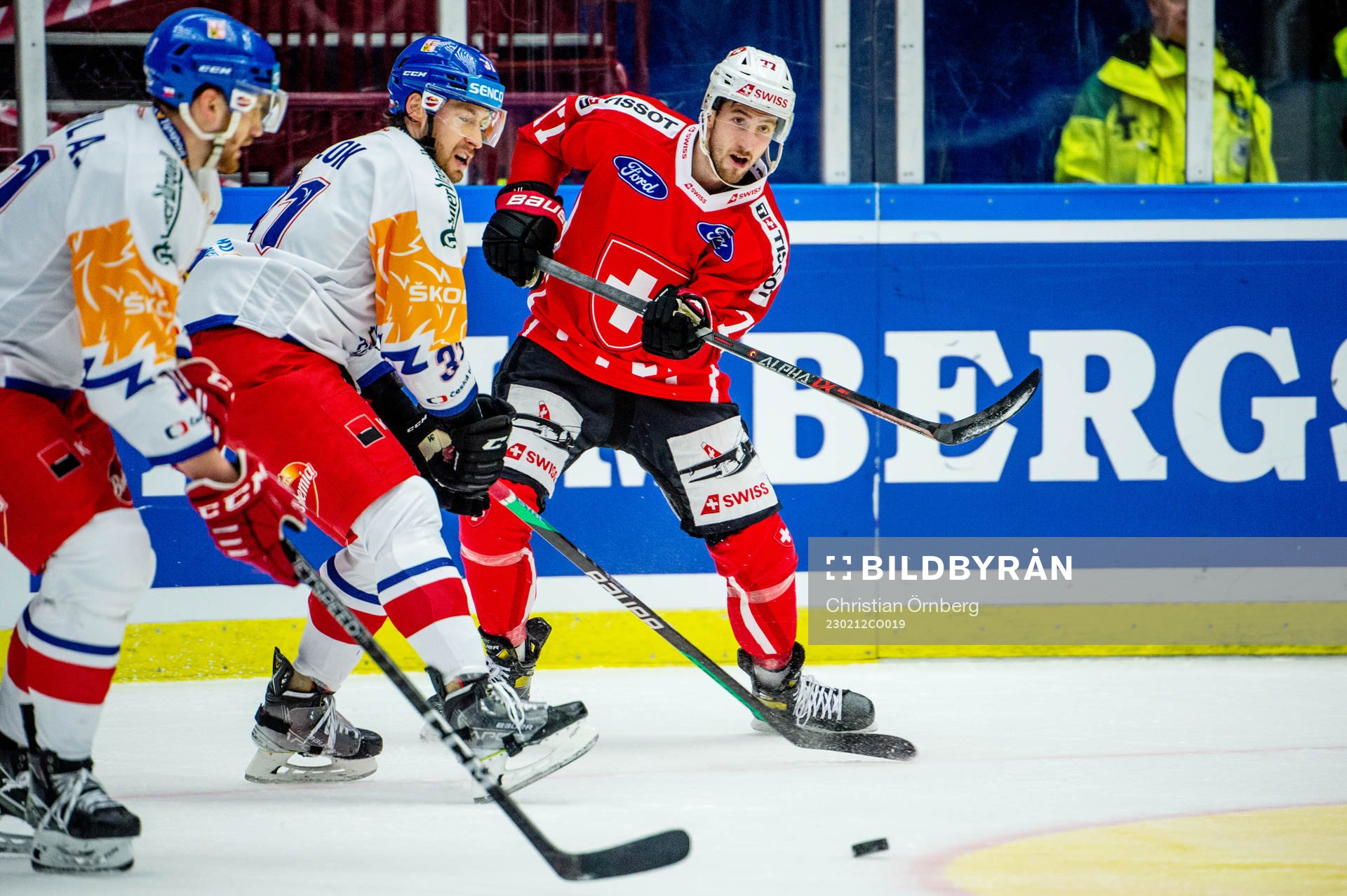 Mike Kunzle of Switzerland and Lukas Klok of Czech Republic