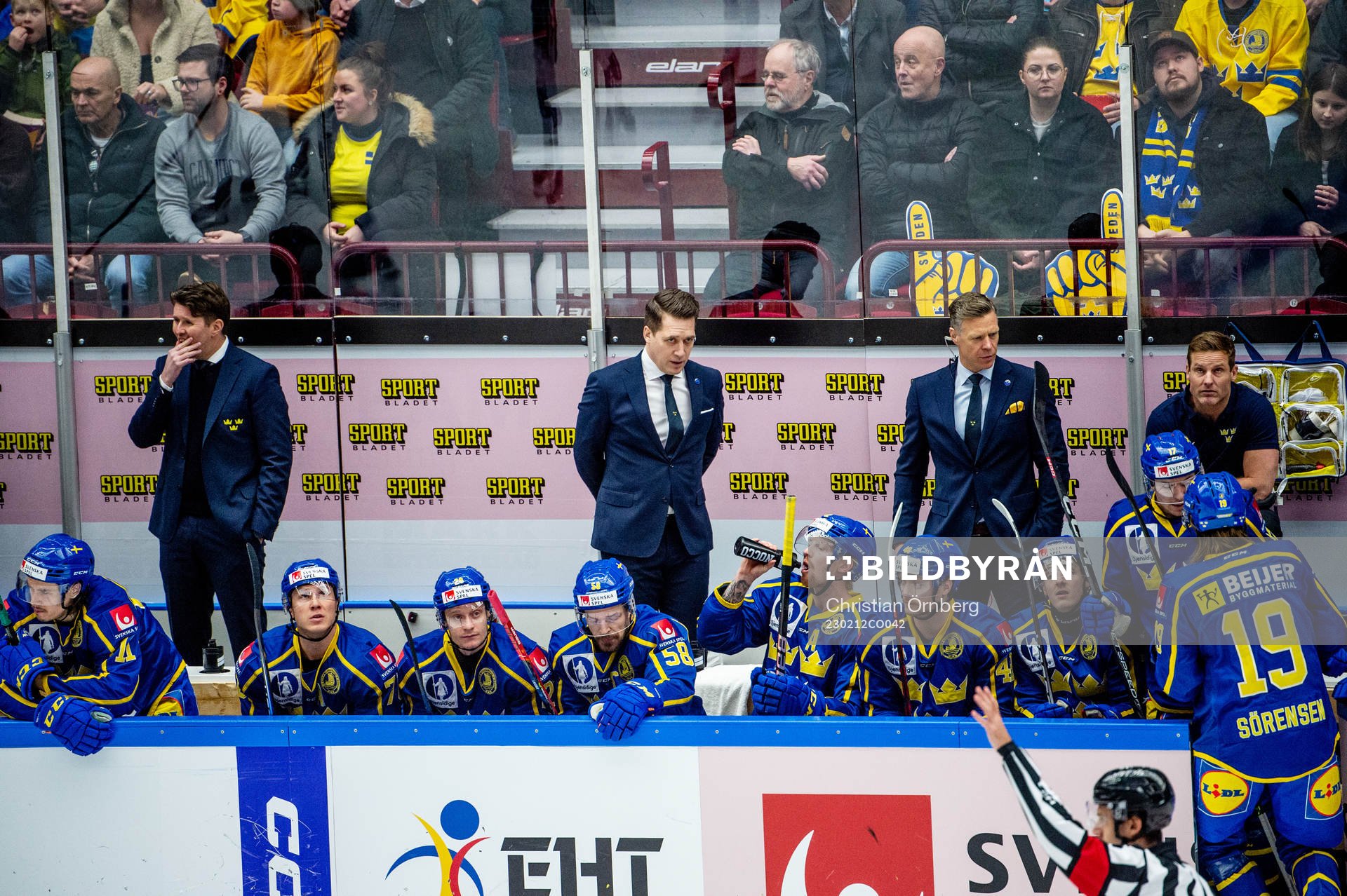 Assistant coach Stefan Klockare, head coach Sam Hallam and