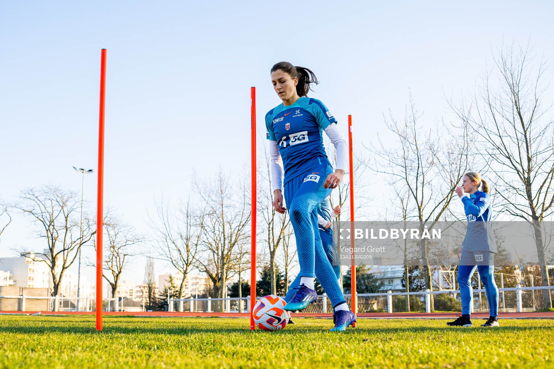 Emma Stølen Godø of the Norwegian women's national football team during a training session on February 13, 2023 in Angers.