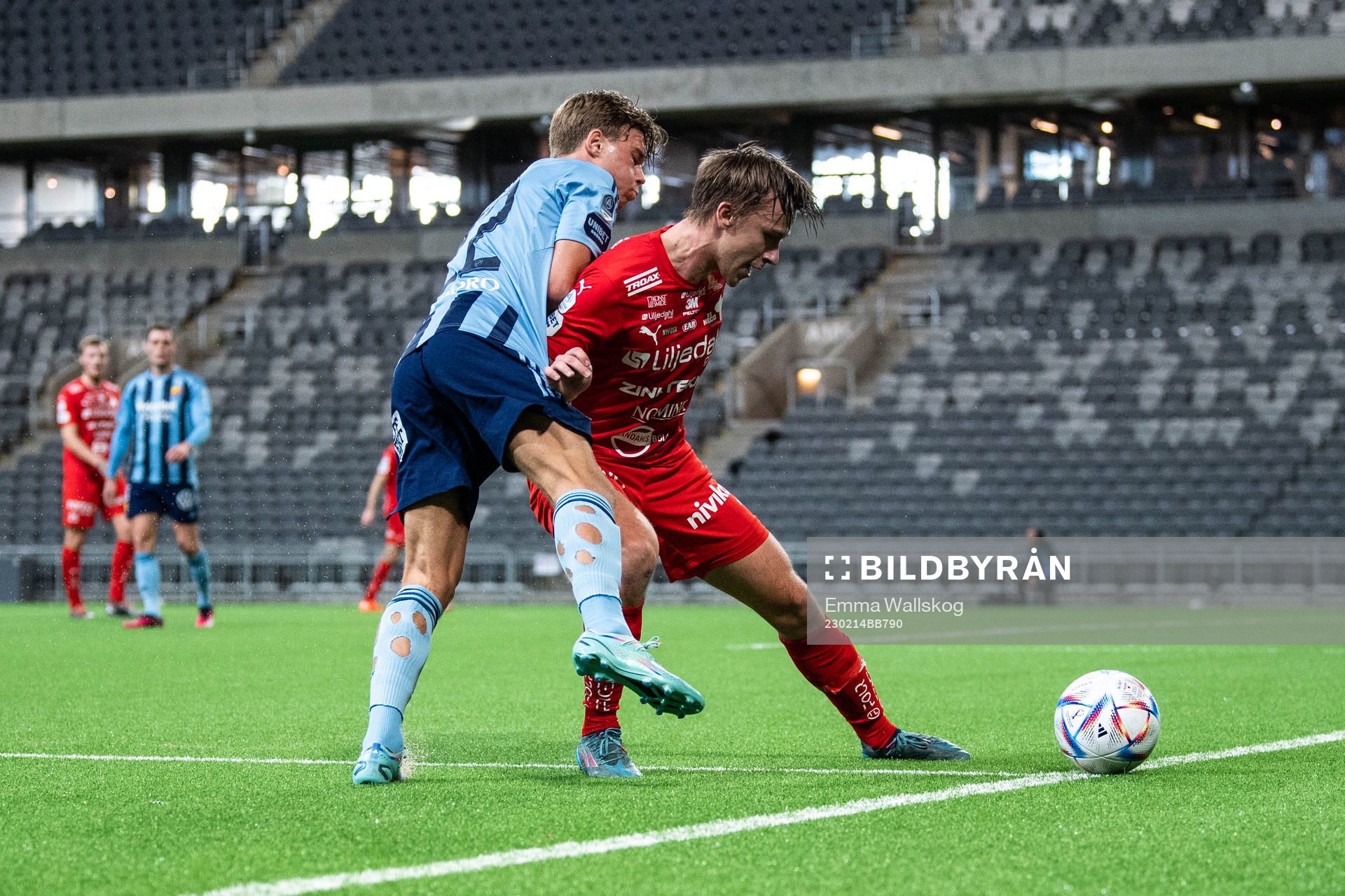 Djurgårdens Wilmer Odefalk och Värnamos Albin Lohikangas