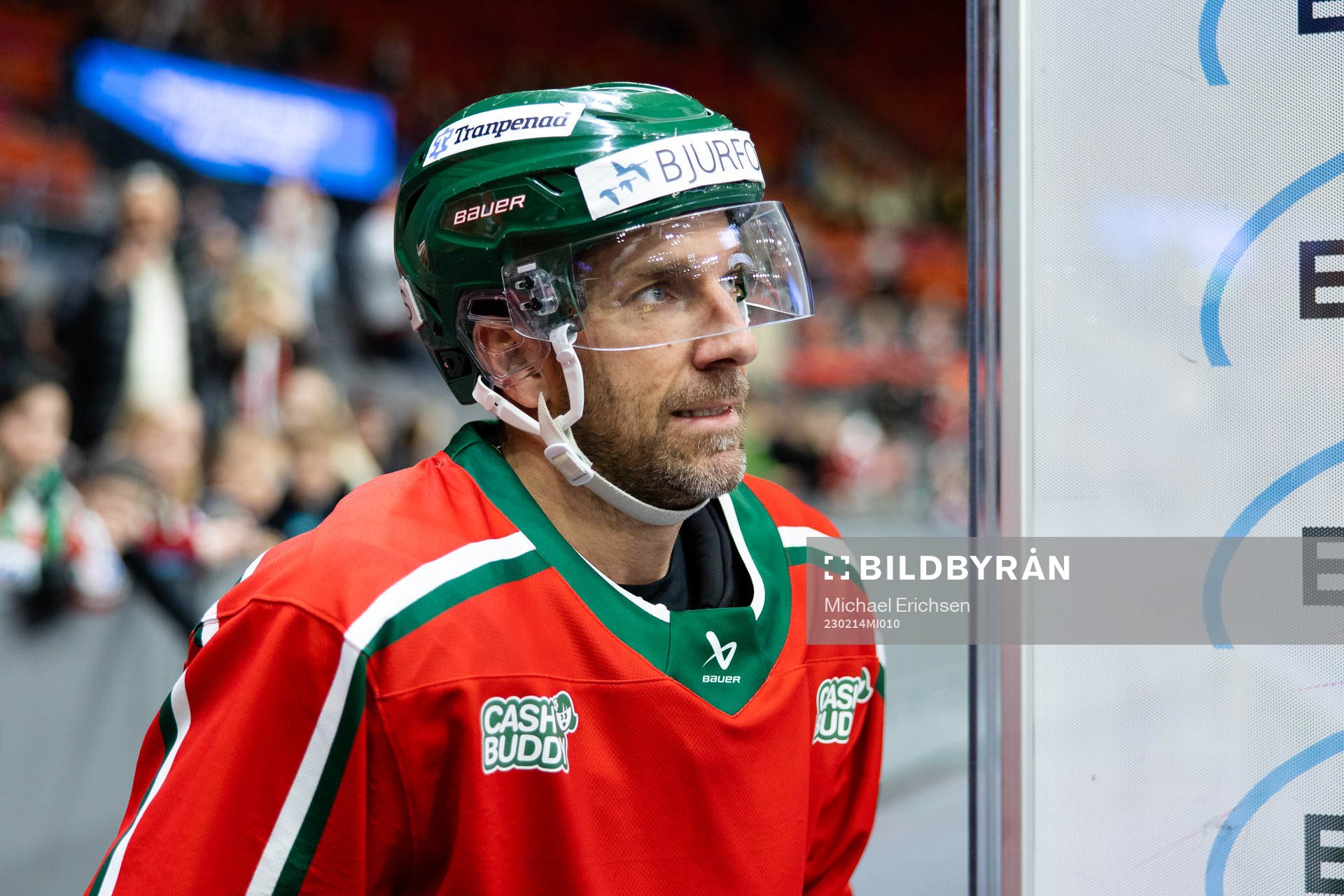Frölundas Joel Lundqvist innan ishockeymatchen i SHL