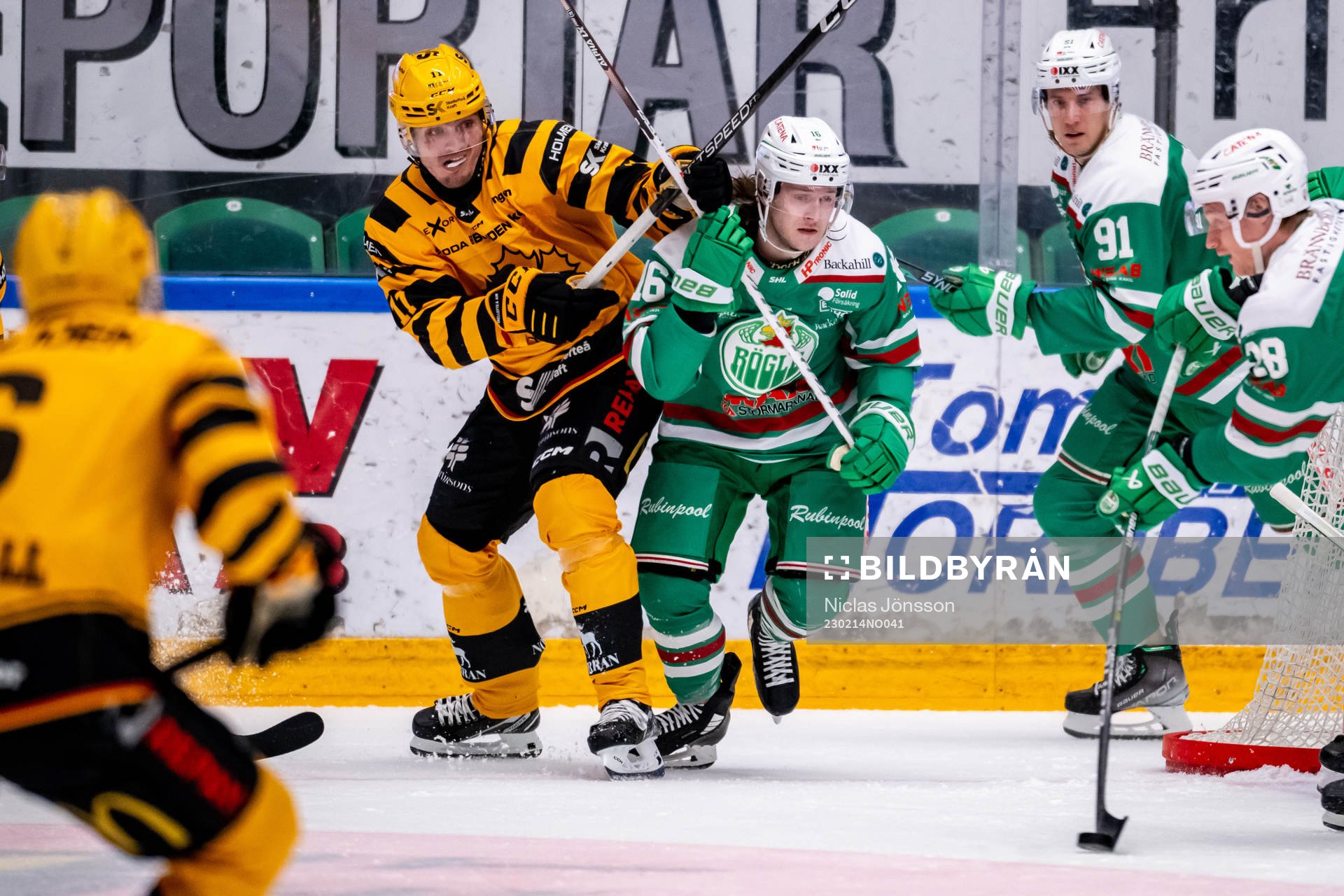 Skellefteås Max Lindholm och Rögles Valtteri Viljanen