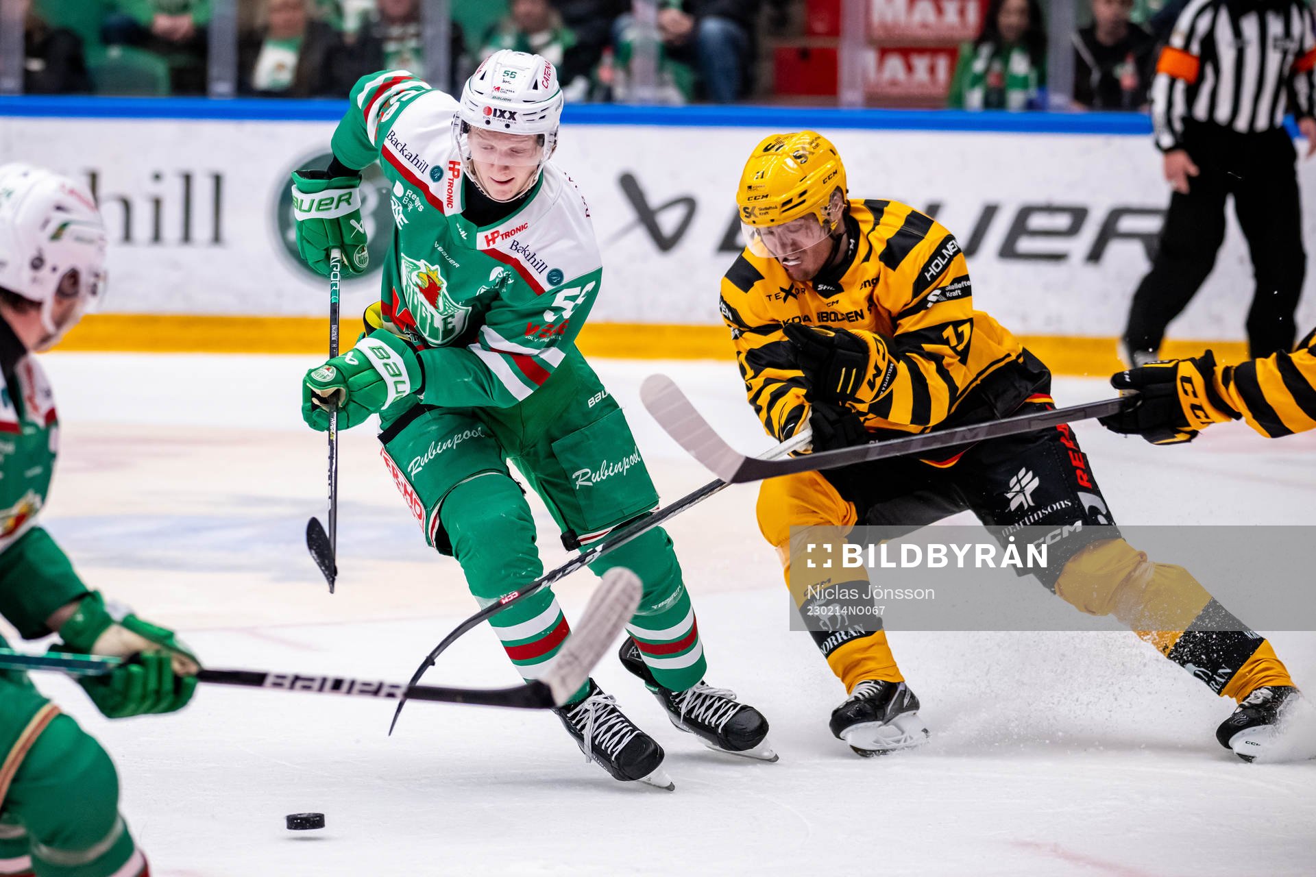 Rögles Adam Engström och Skellefteås Max Lindholm