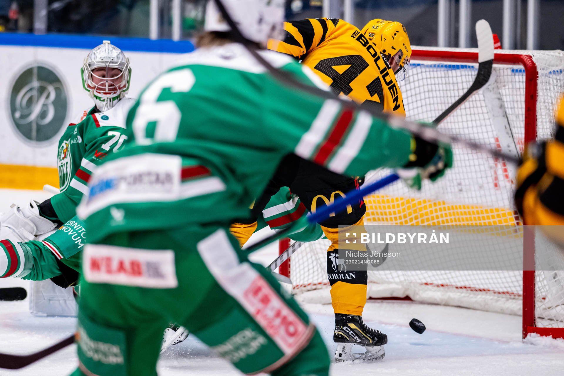 Skellefteås Filip Sandberg  göra 2-3