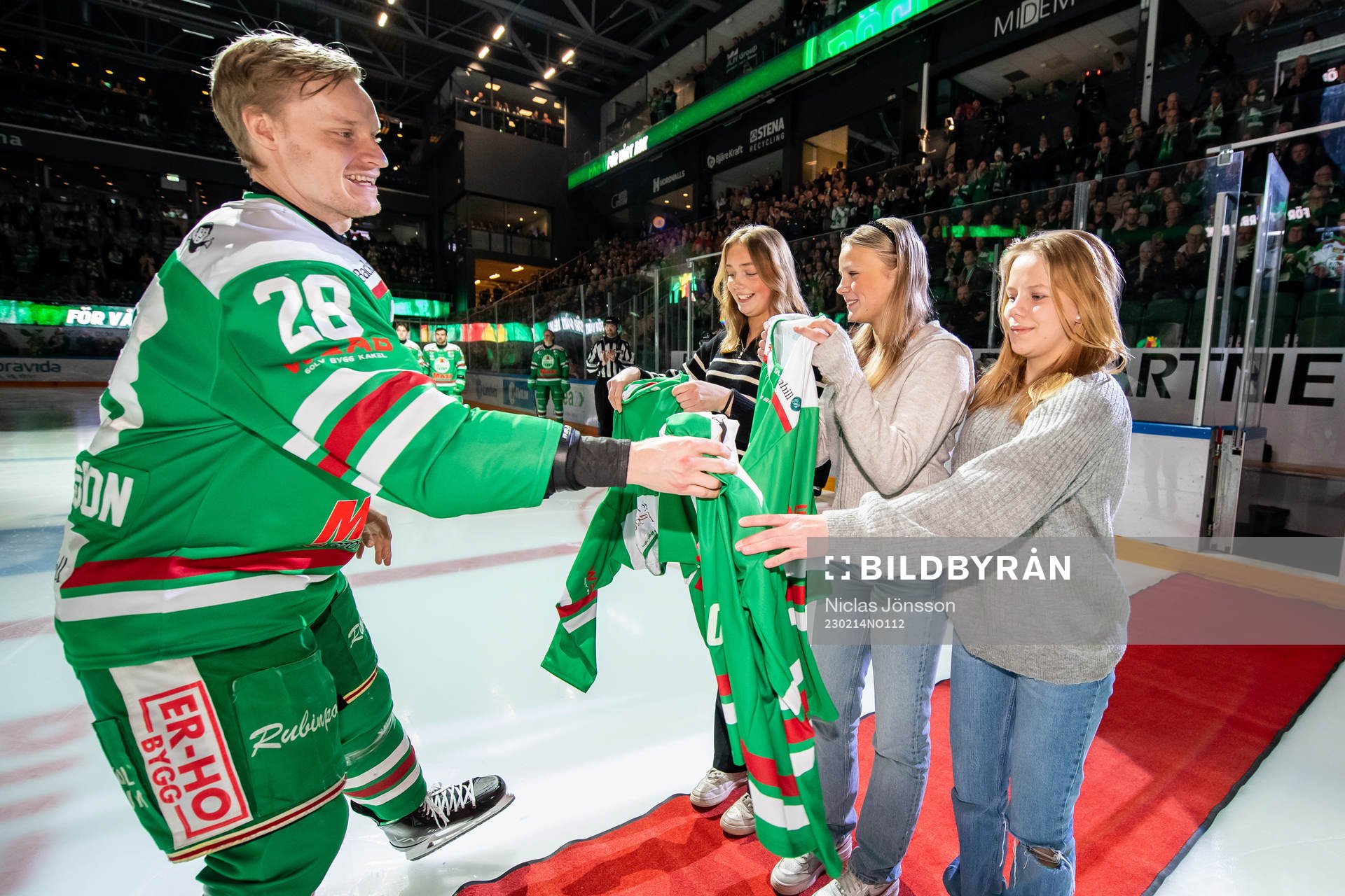 Rögles Anton Bengtsson tillsammanans med Moa Jacobsson,