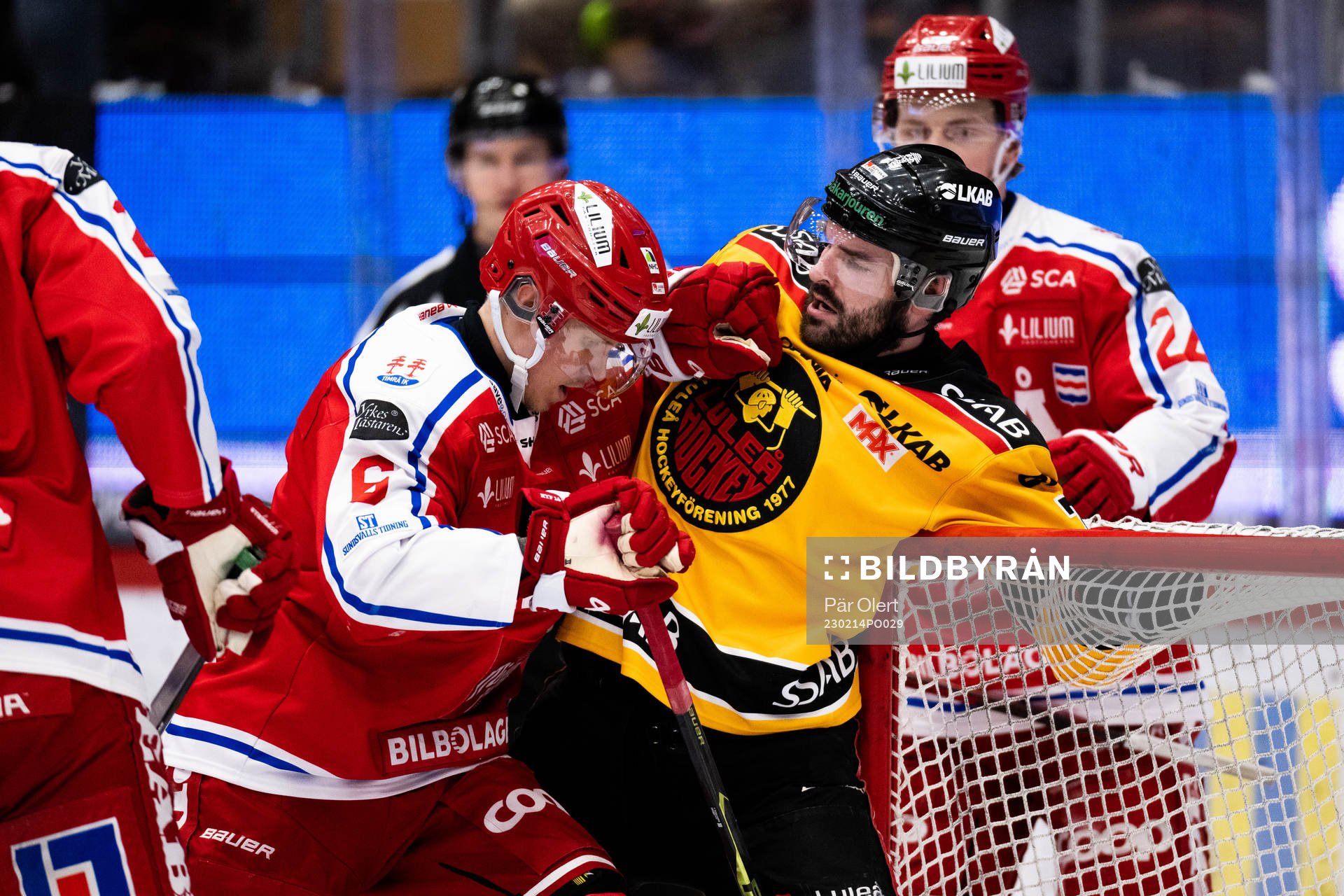 Timrås Joonas Lyytinen och Luleås Linus Fröberg