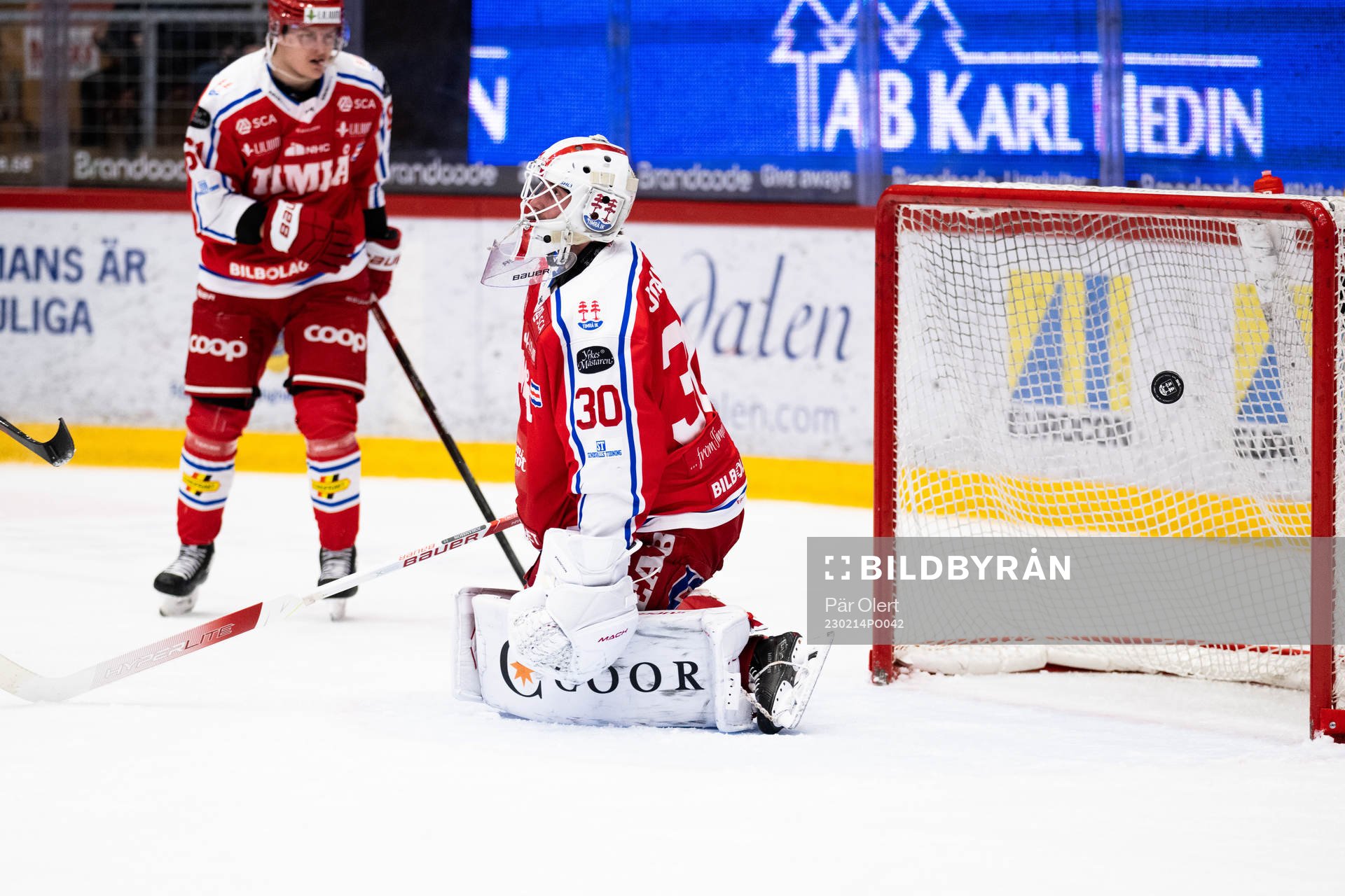 Timrås målvakt Jacob Johansson släpper in 1-1 målet