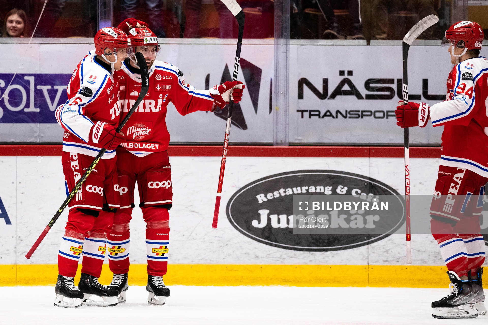 Timrås Albin Lundin jublar