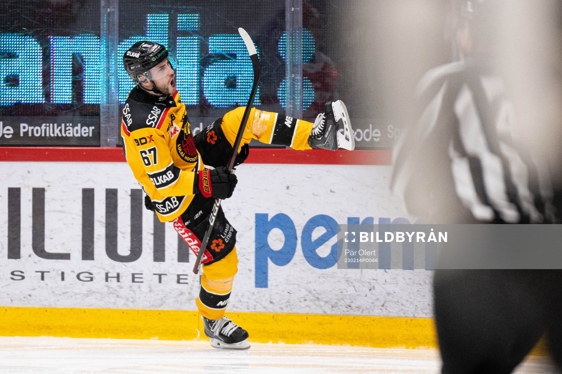 Luleås Konstantin Komarek jublar