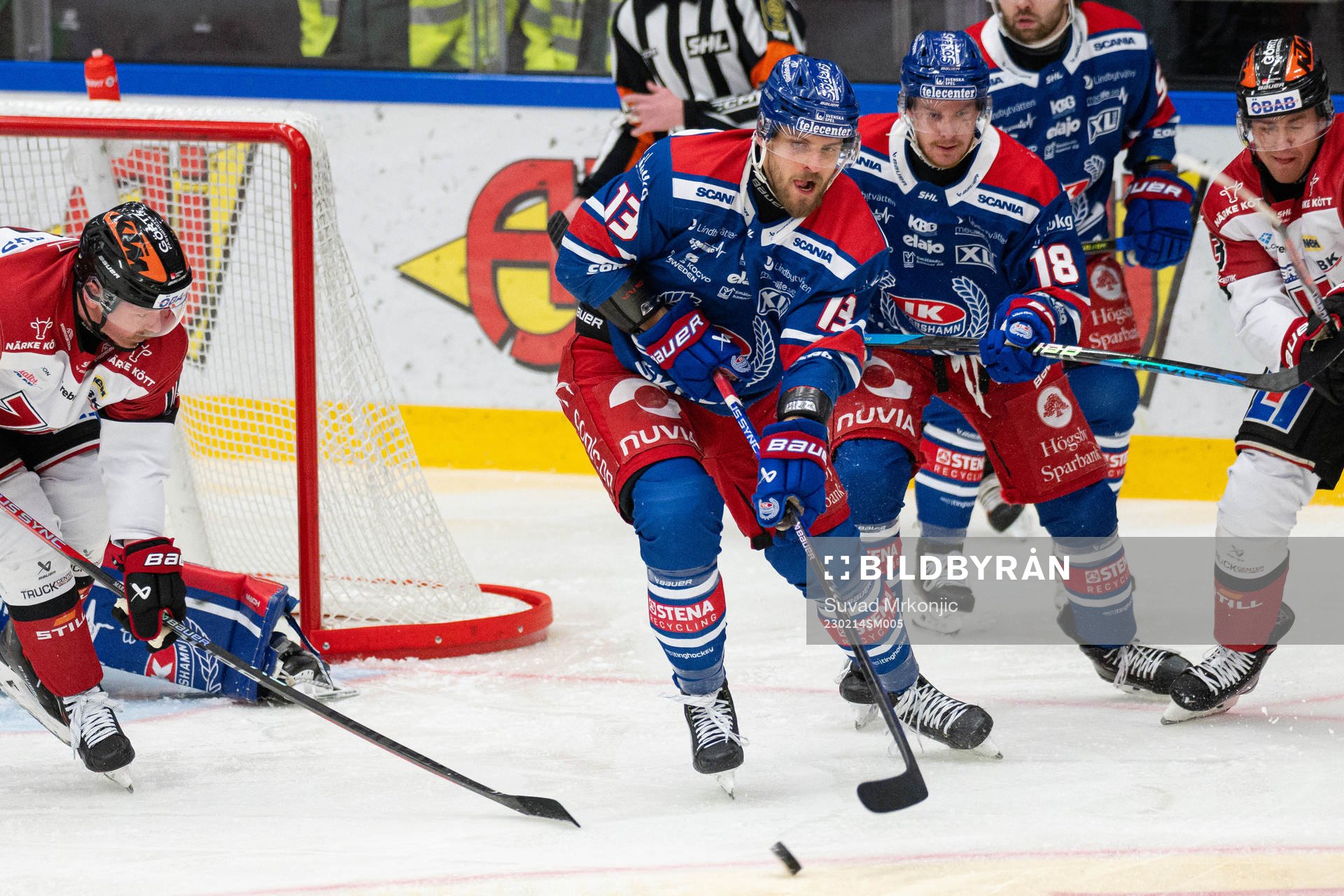 Örebros Rihards Marenis  i en kamp mot Oskarshamns Jiri