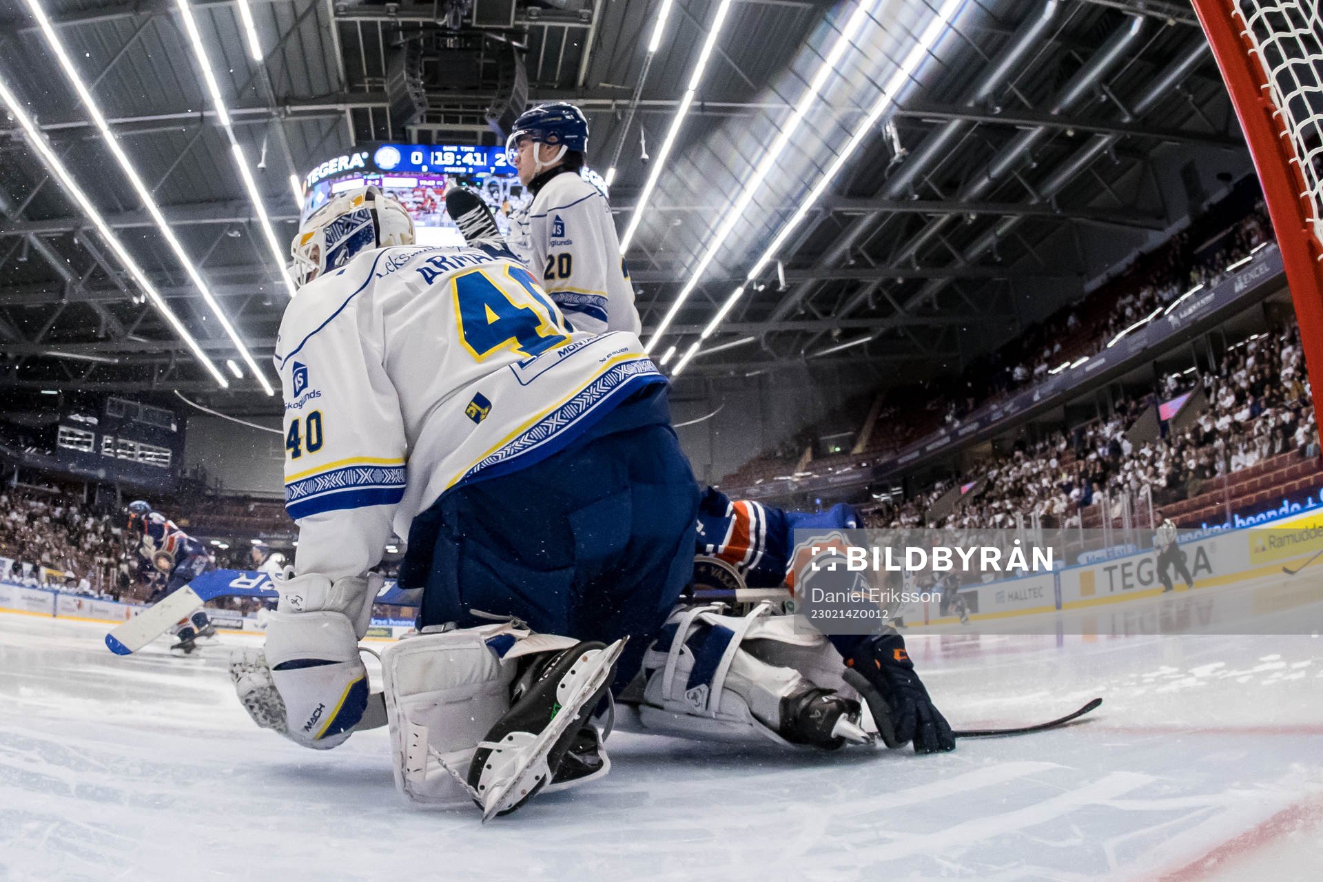 Leksands målvakt Mantas Armalis och Växjös Glenn
