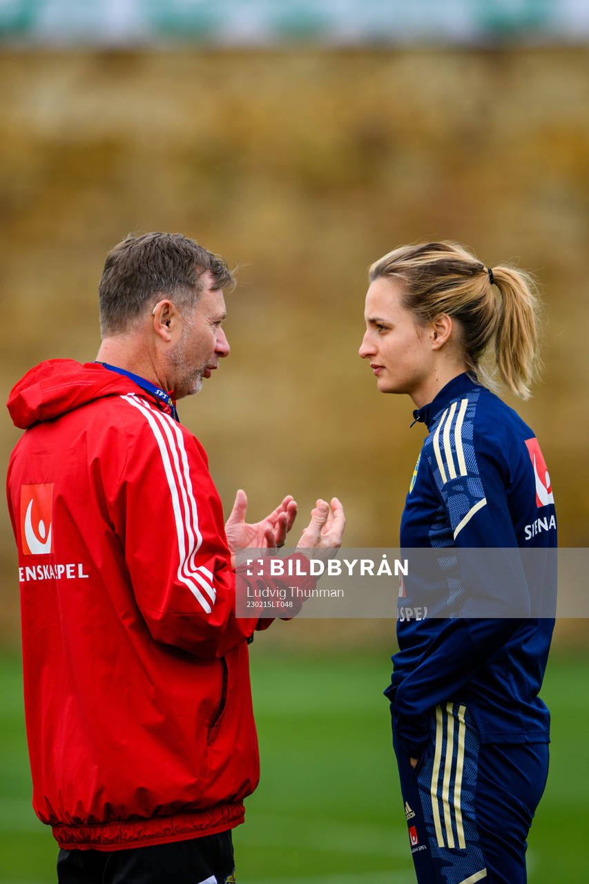 Head coach Peter Gerhardsson and Nathalie Björn of the