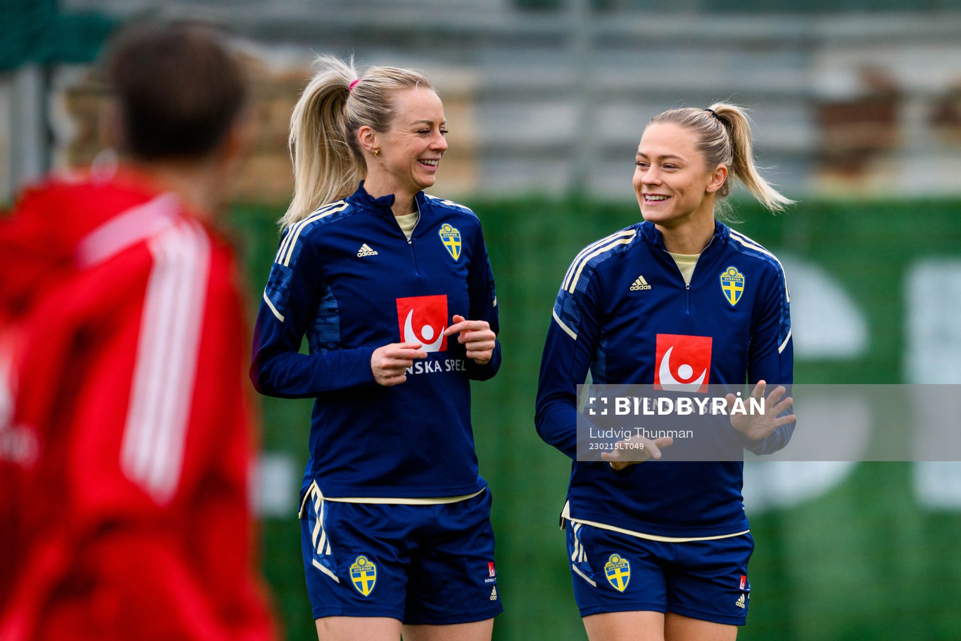 Amanda Ilestedt and Fridolina Rolfö of the Swedish women's