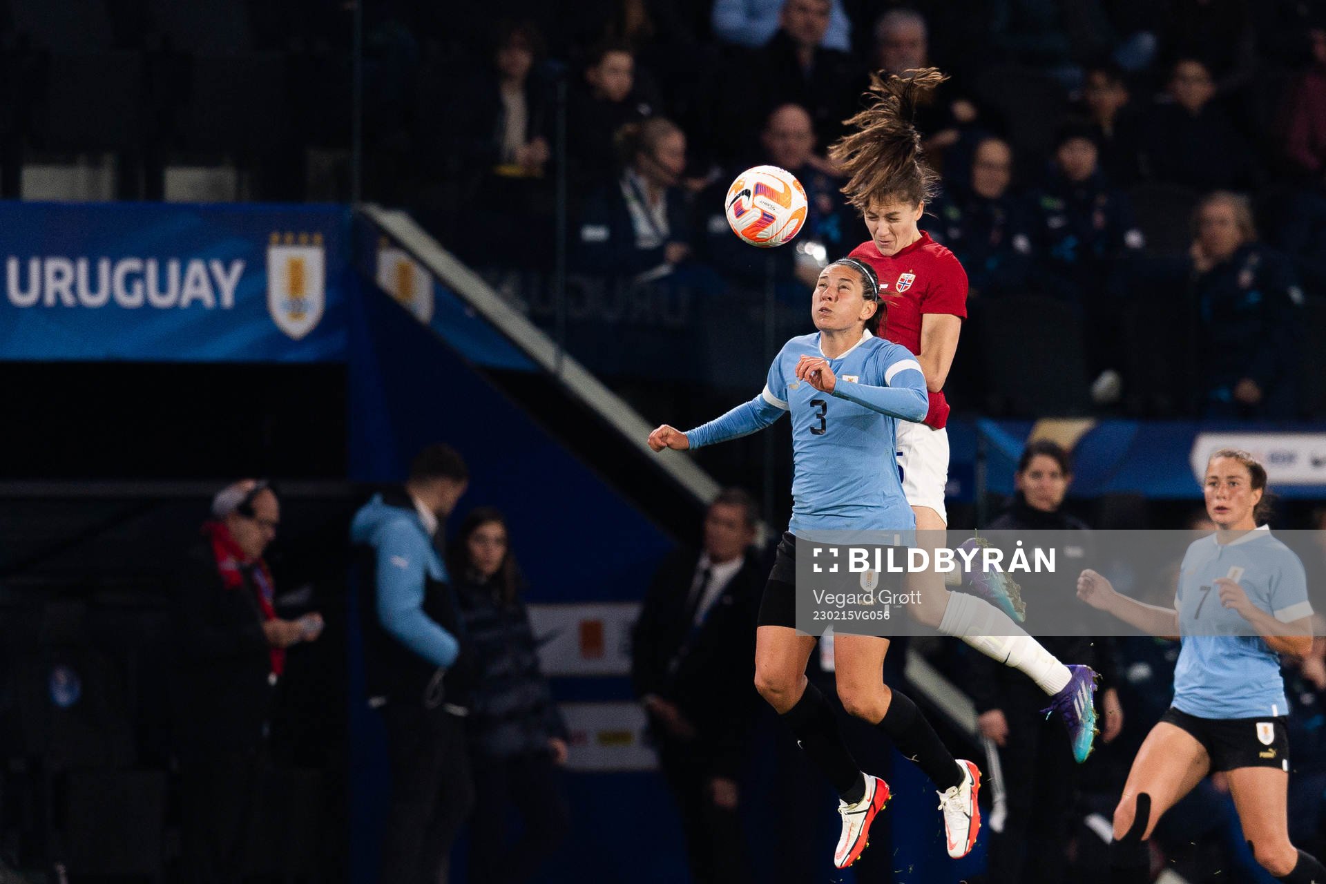 Daiana Farias of Uruguay and Emma Stølen Godø of Norway