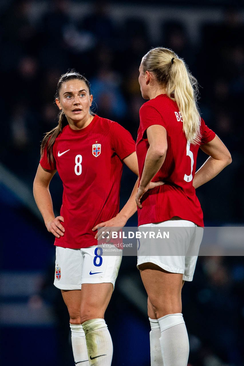 Vilde Bøe Risa and Guro Bergsvand of Norway during the international friendly football match between Uruguay and Norway on February 15, 2023 in Angers.