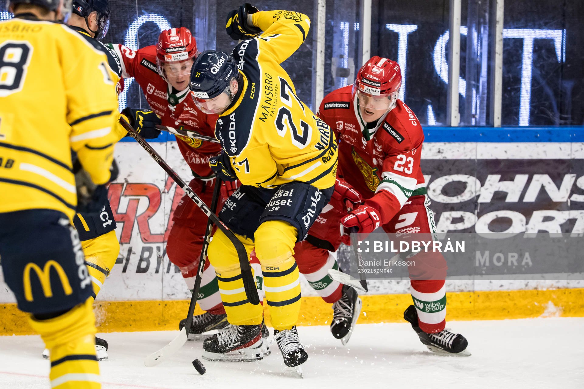 Södertäljes Daniel Norbe och Moras Oscar Bjerselius
