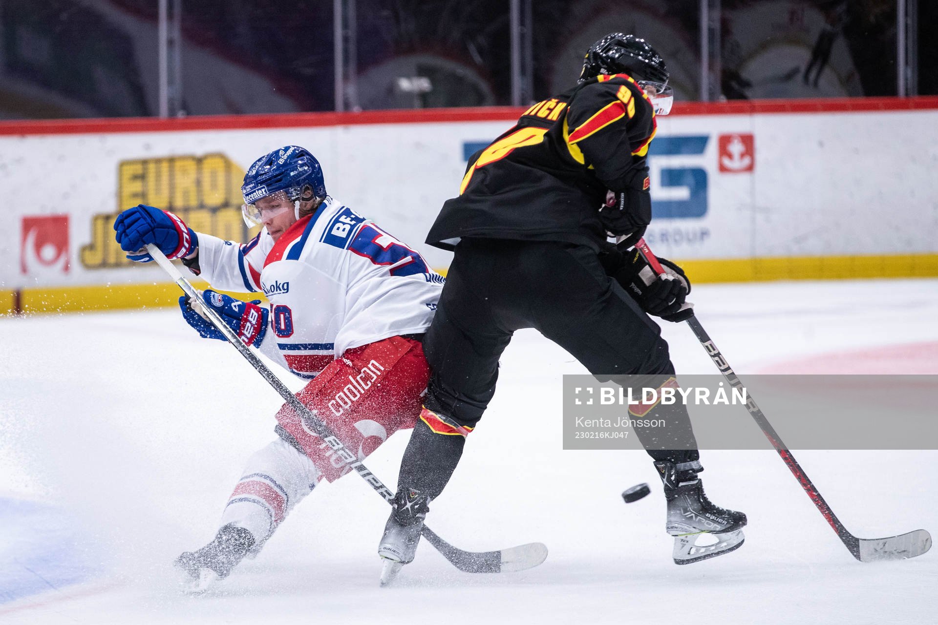 Oskarshamns Juuso Riikola och Brynäs David Sklenicka