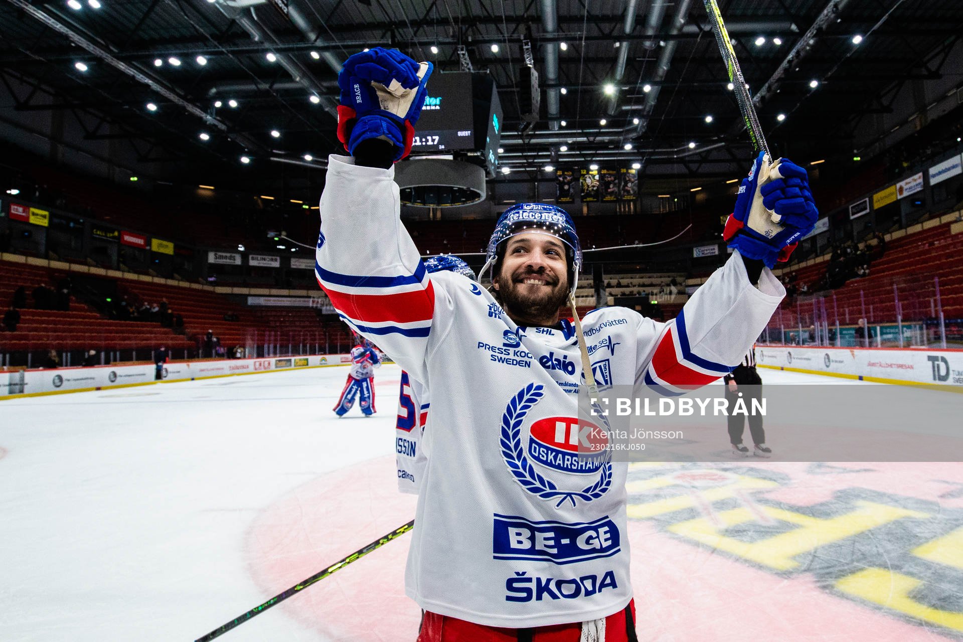 Oskarshamns Cameron Brace jublar